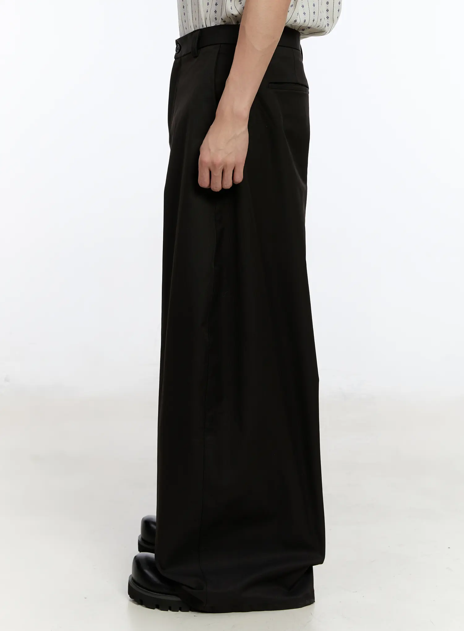 Men's Balloon Wide-Fit Pants IA508 - Image 6