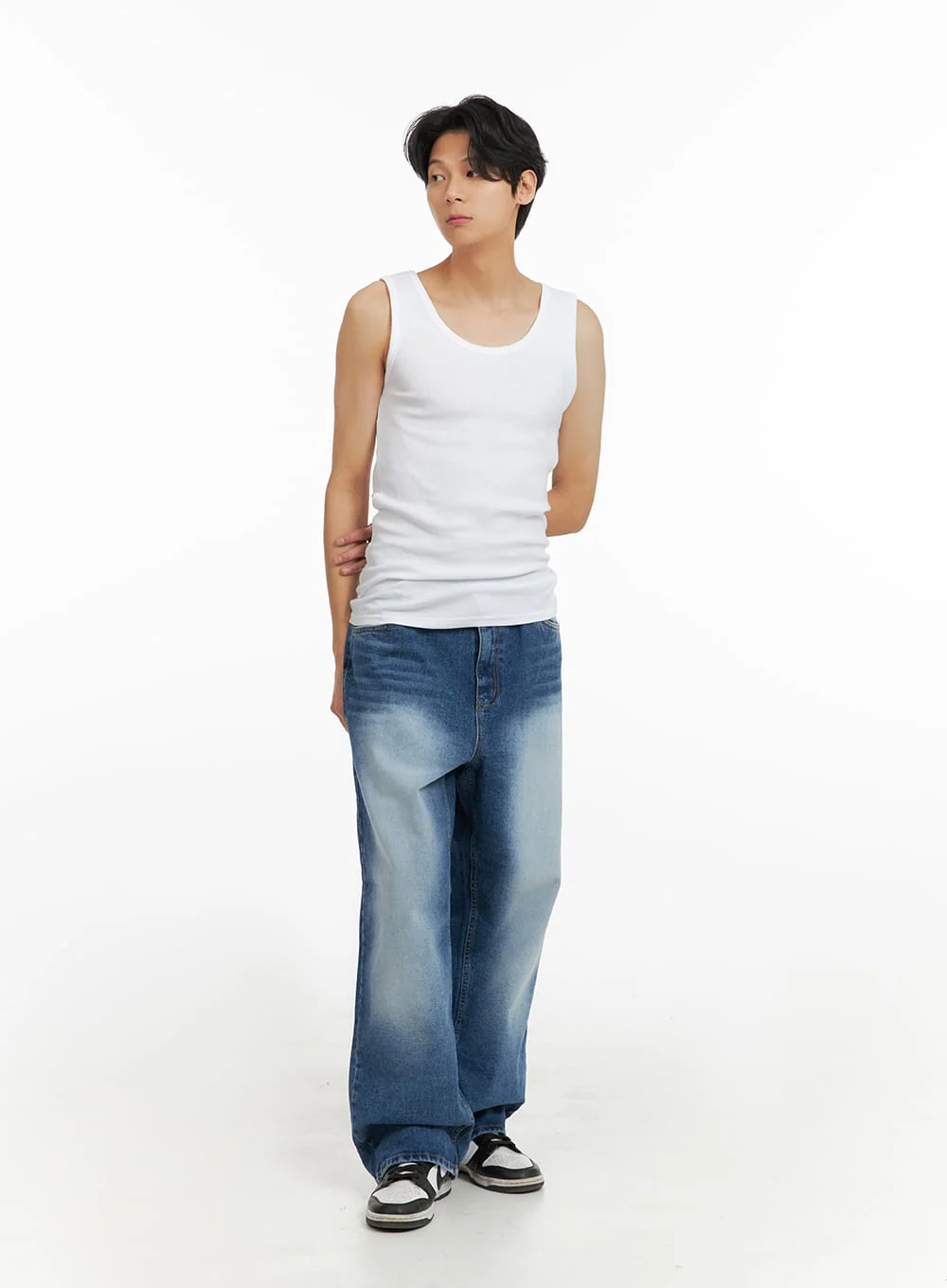 Men's Basic U Neck Tank Top IA402 - Image 2