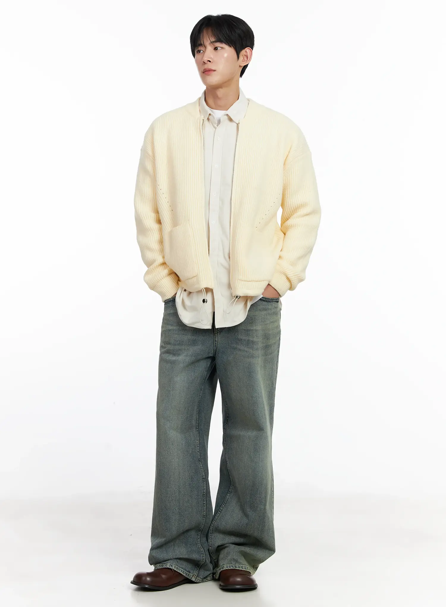Men's Blue Washed Semi-Flared Jeans IJ521 - Image 11