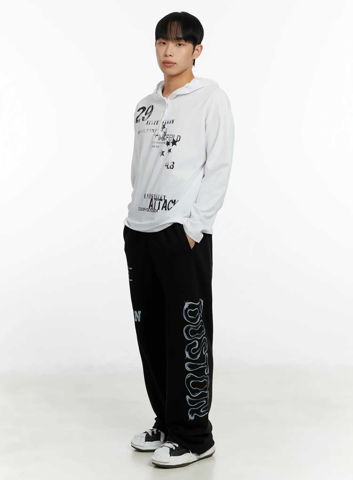 Men's Boston Graphic Relaxed Sweatpants IF511 - Image 11