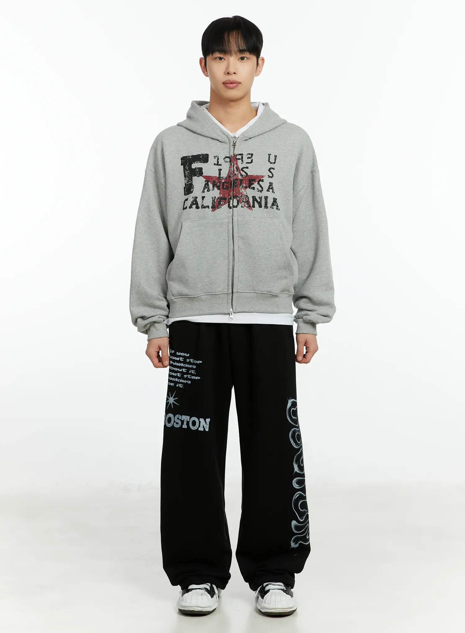 Men's Boston Graphic Relaxed Sweatpants IF511 - Image 4