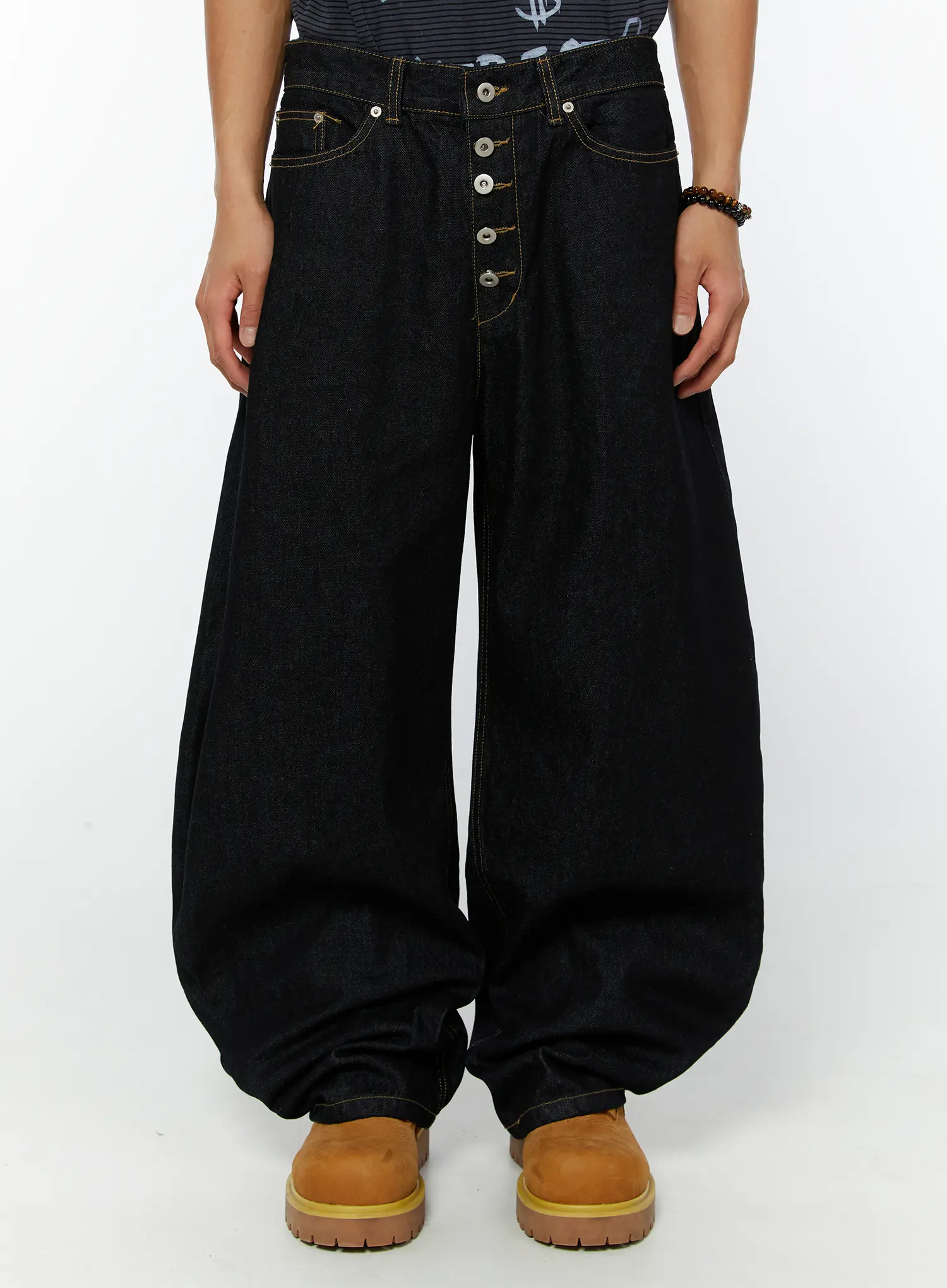 Men's Buttoned Baggy Jeans IY508