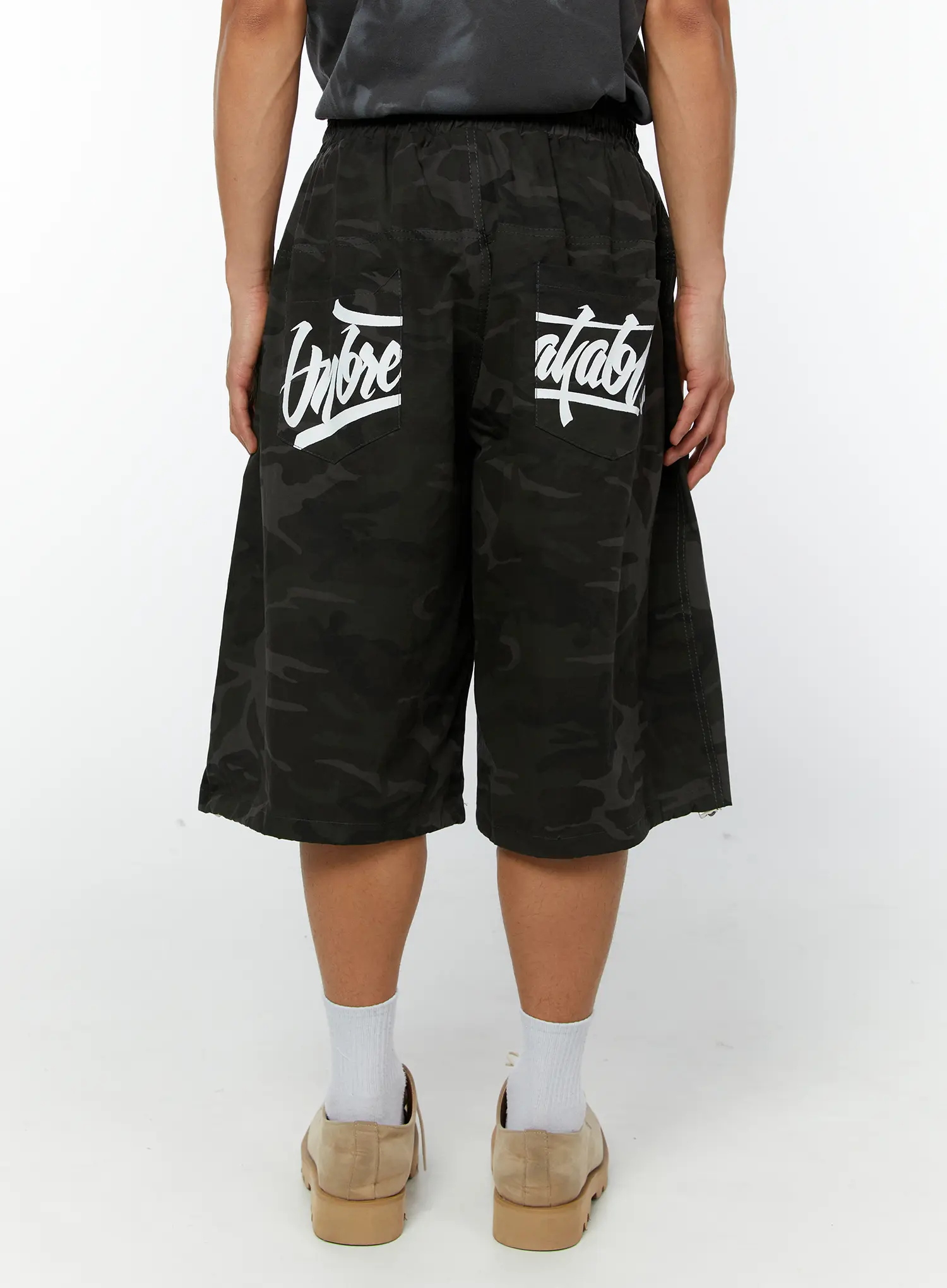 Men's Camo Bermuda Shorts (Dark Gray) IY513 - Image 7
