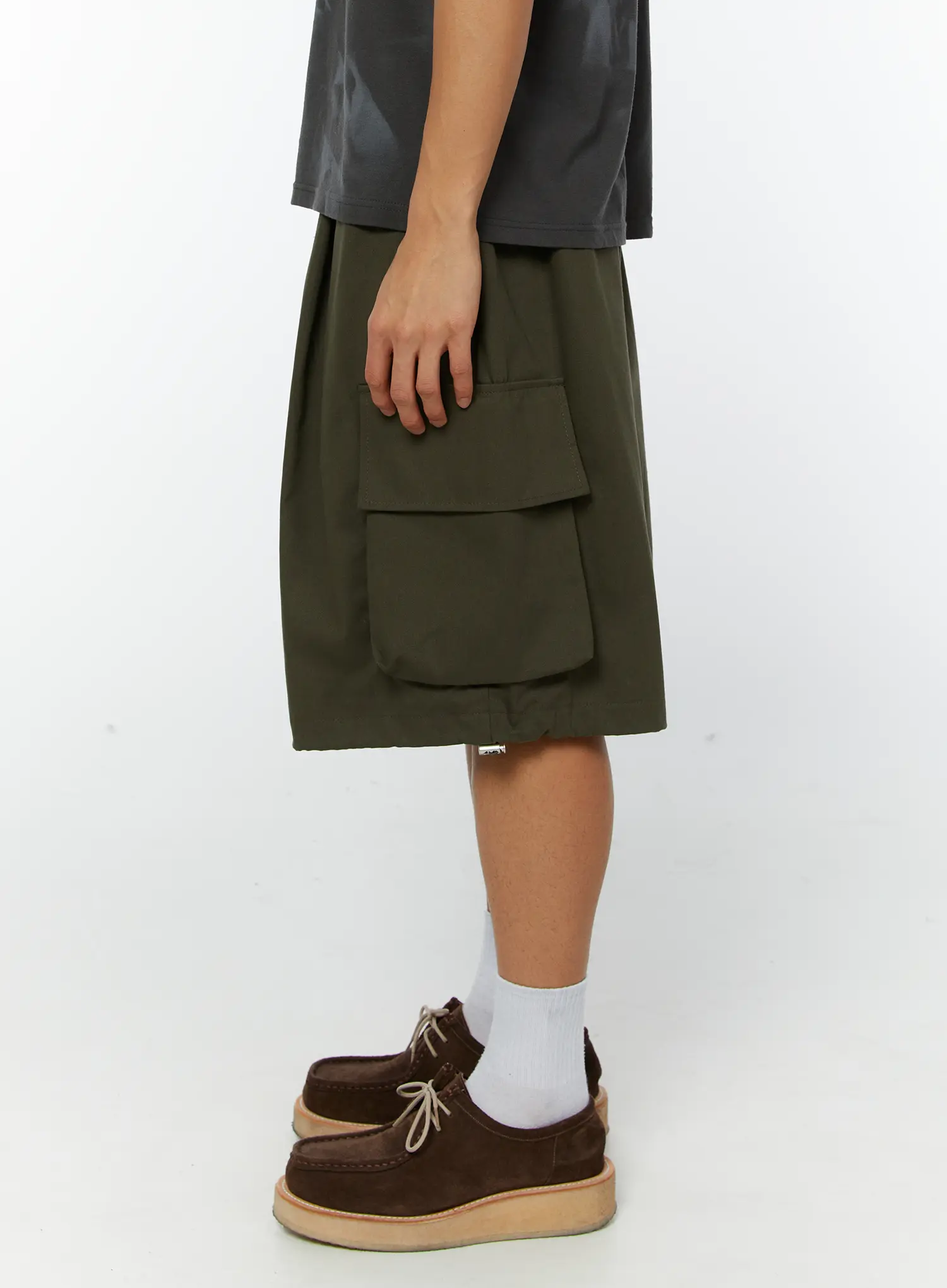 Men's Cargo Bermuda Shorts IY514 - Image 6