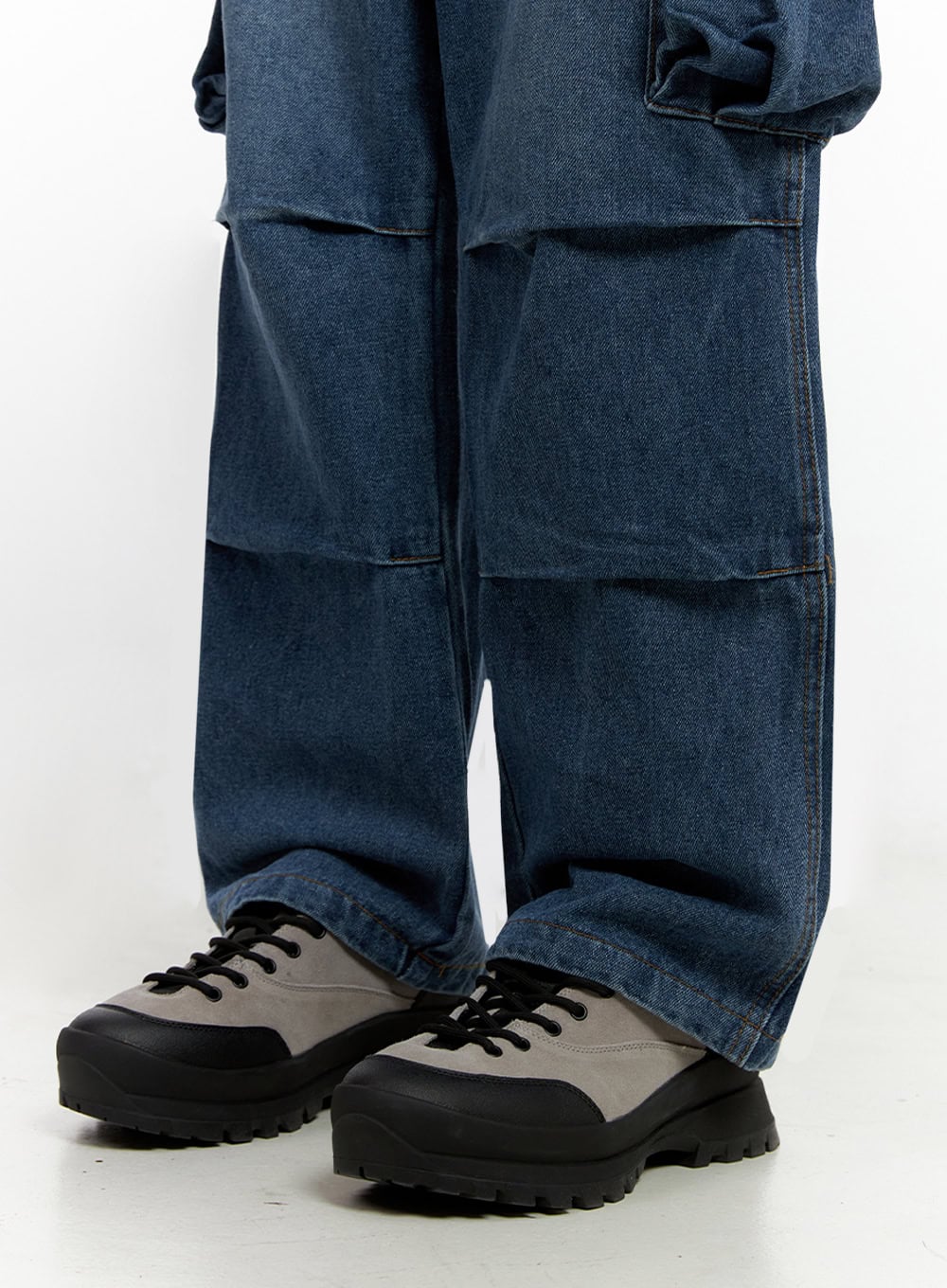 Men's Cargo Pocket Wide Leg Jeans IN401 - Image 4