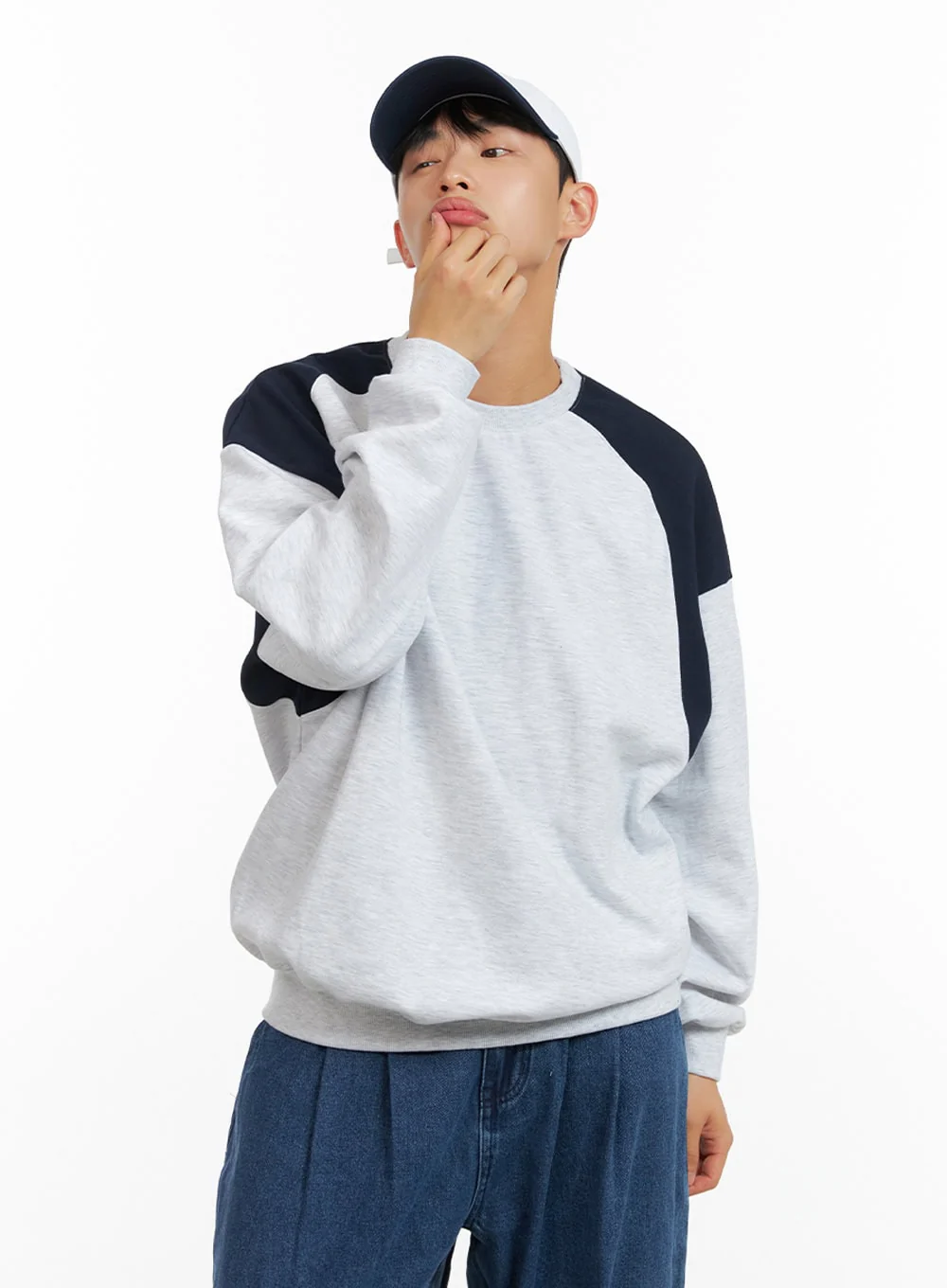 Men's Cozy Contrasting Crewneck Sweatshirt (White) IU414 - Image 4