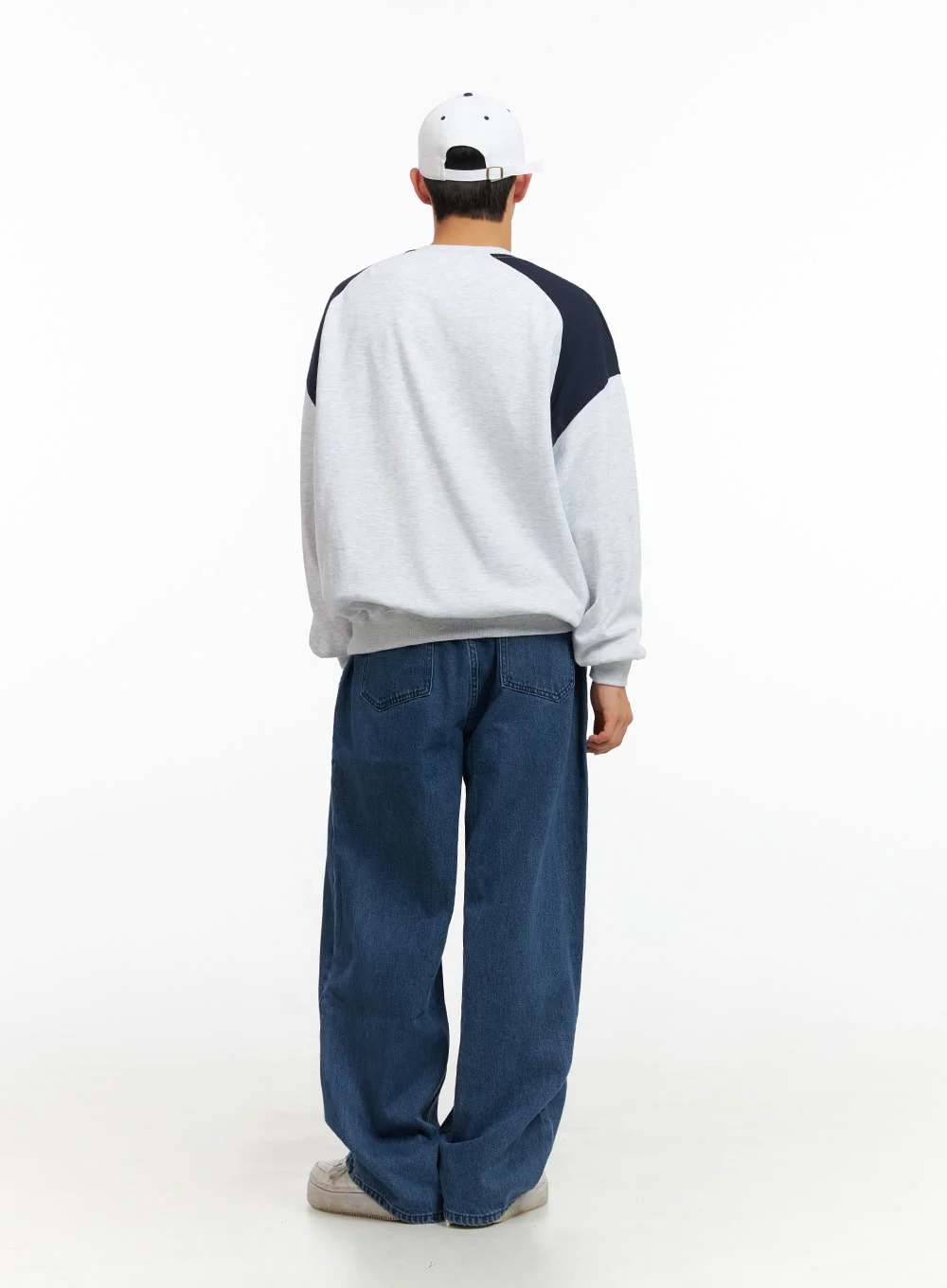 Men's Cozy Contrasting Crewneck Sweatshirt (White) IU414 - Image 8