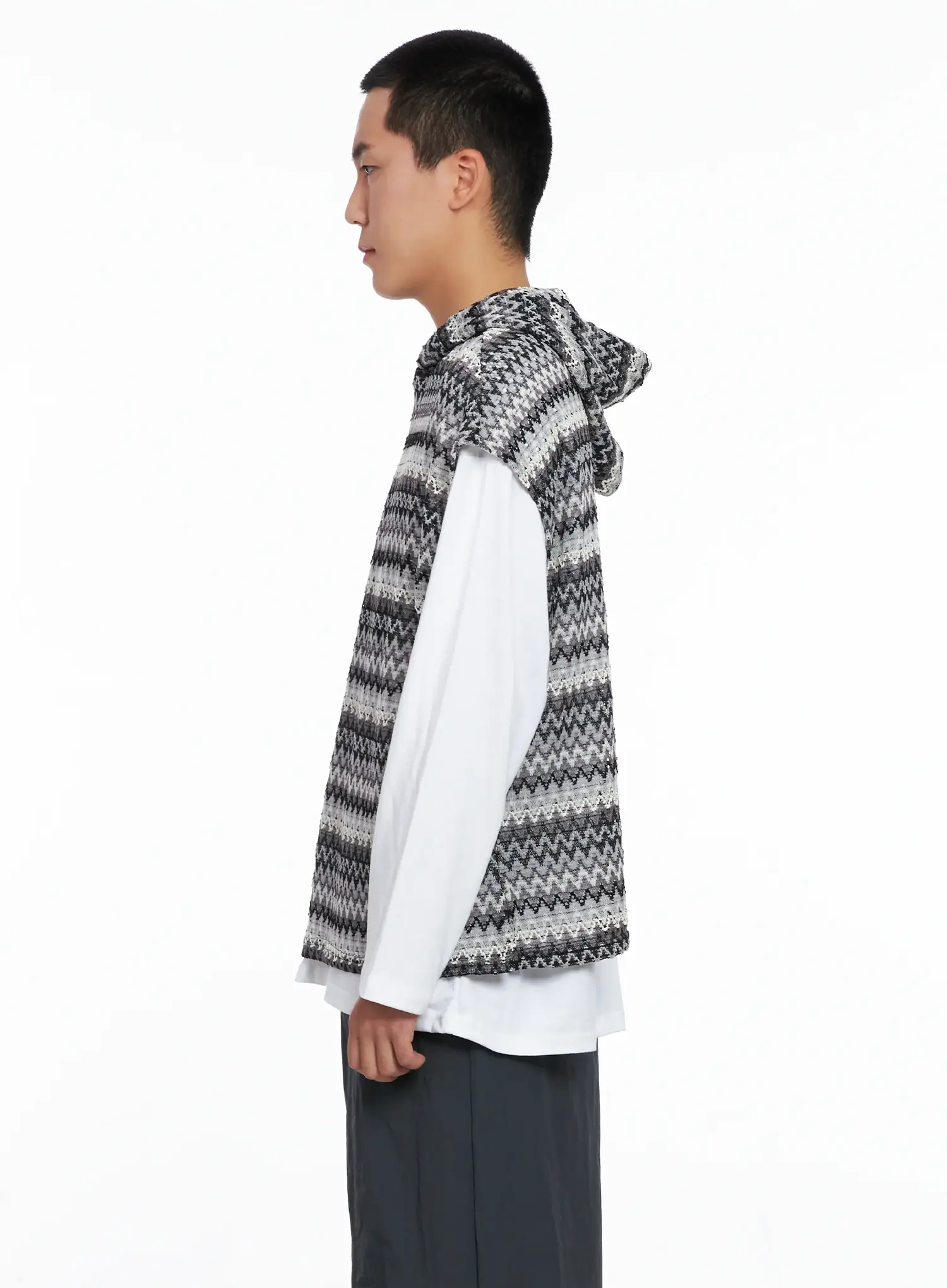 Men's Crochet Hoodie Vest IG529 - Image 5