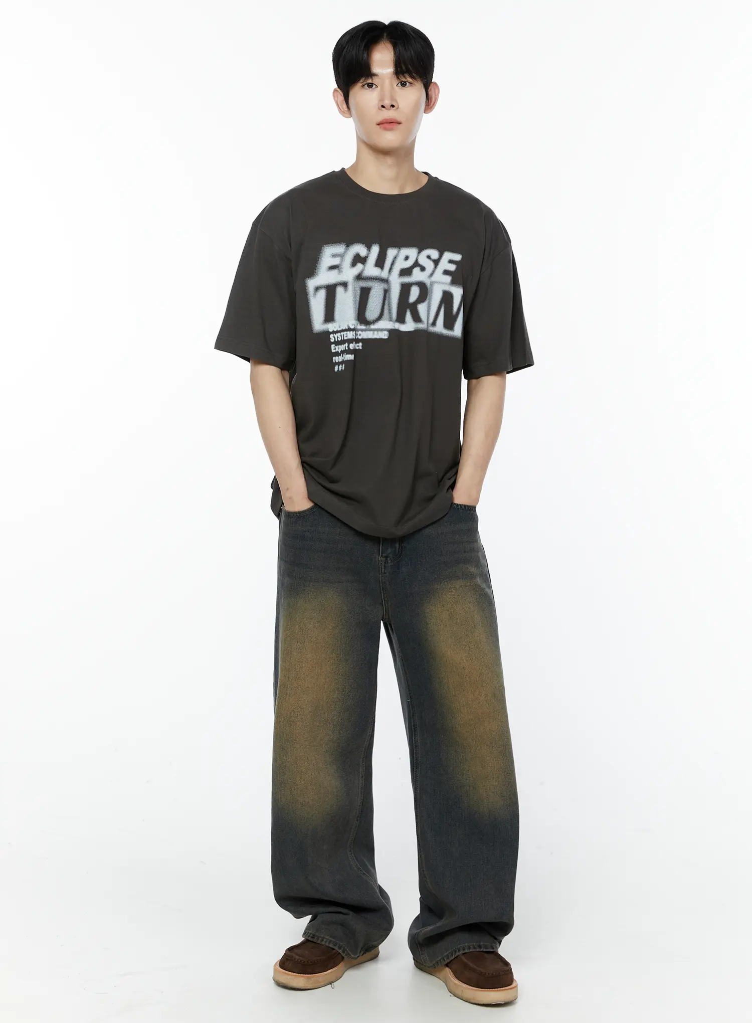 Men's Eclipse Turn Graphic T-Shirt IA527 - Image 3