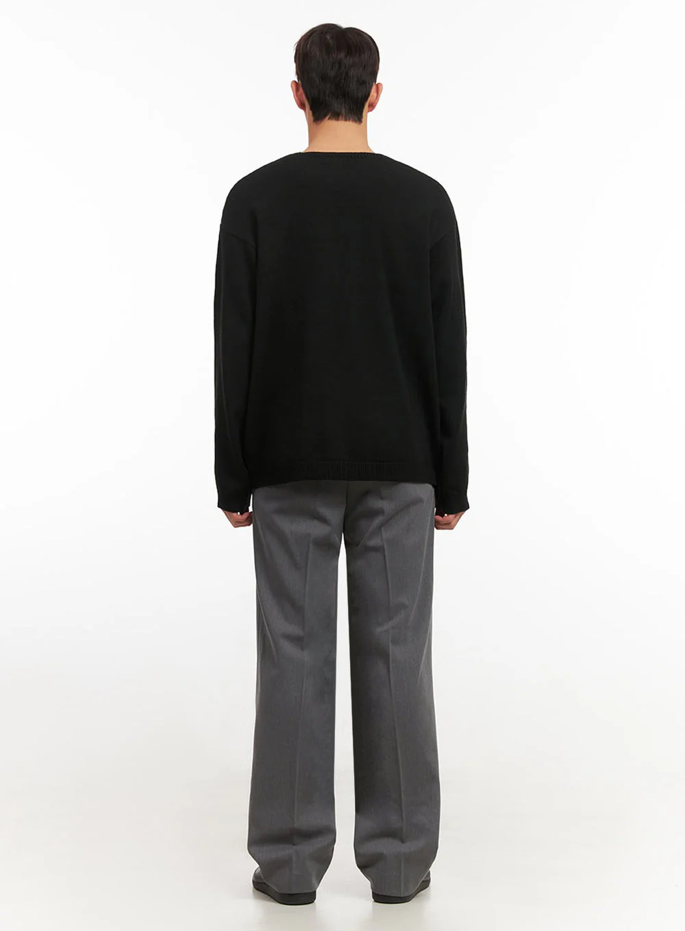 Men's Essential Black V-Neck Sweater IF517 - Image 10