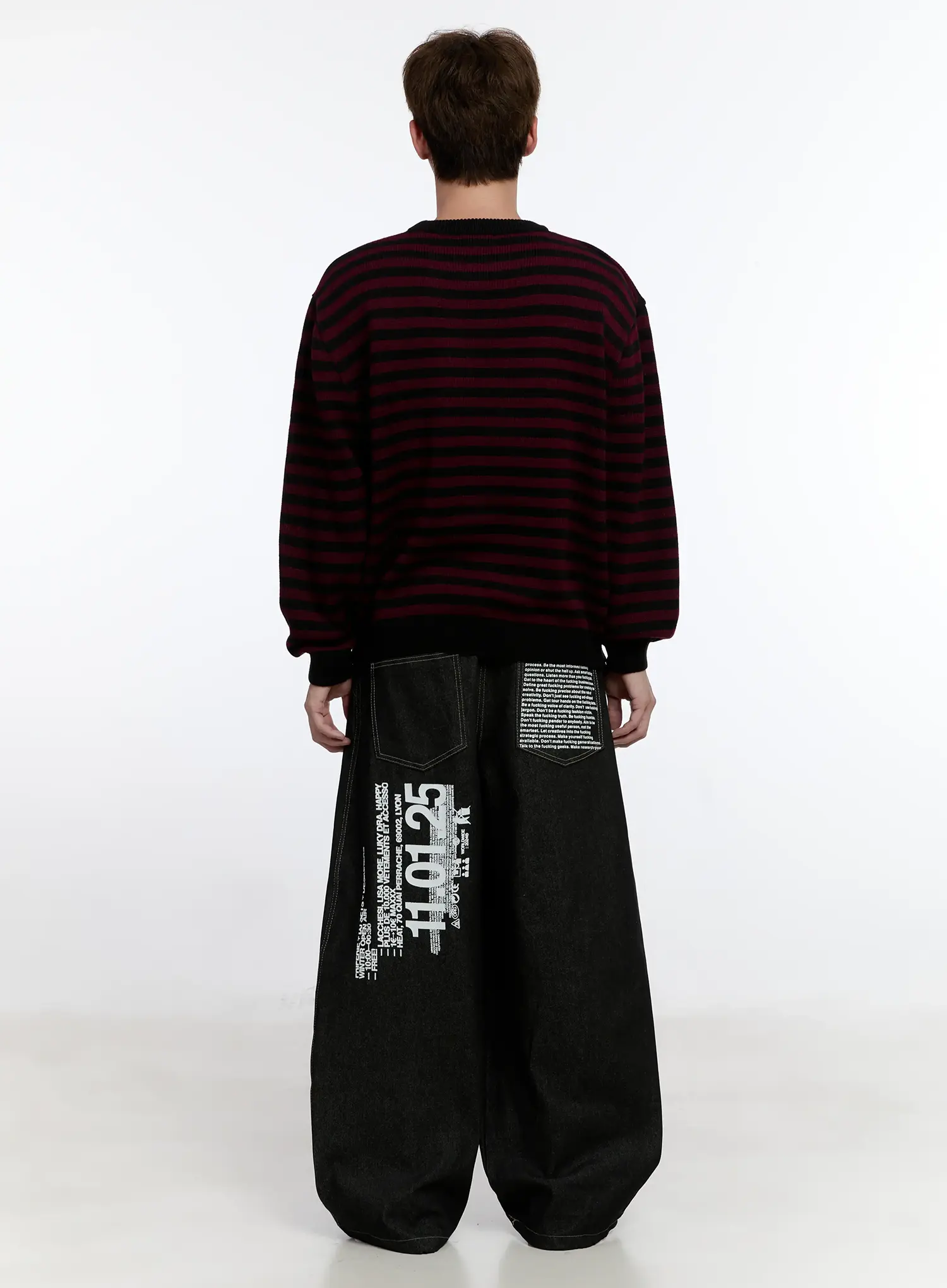 Men's Graphic Jeans (Black) IS529 - Image 11