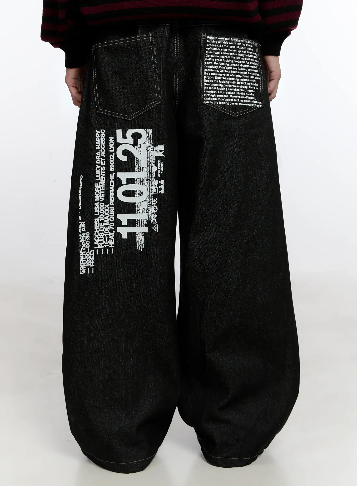Men's Graphic Jeans (Black) IS529 - Image 9