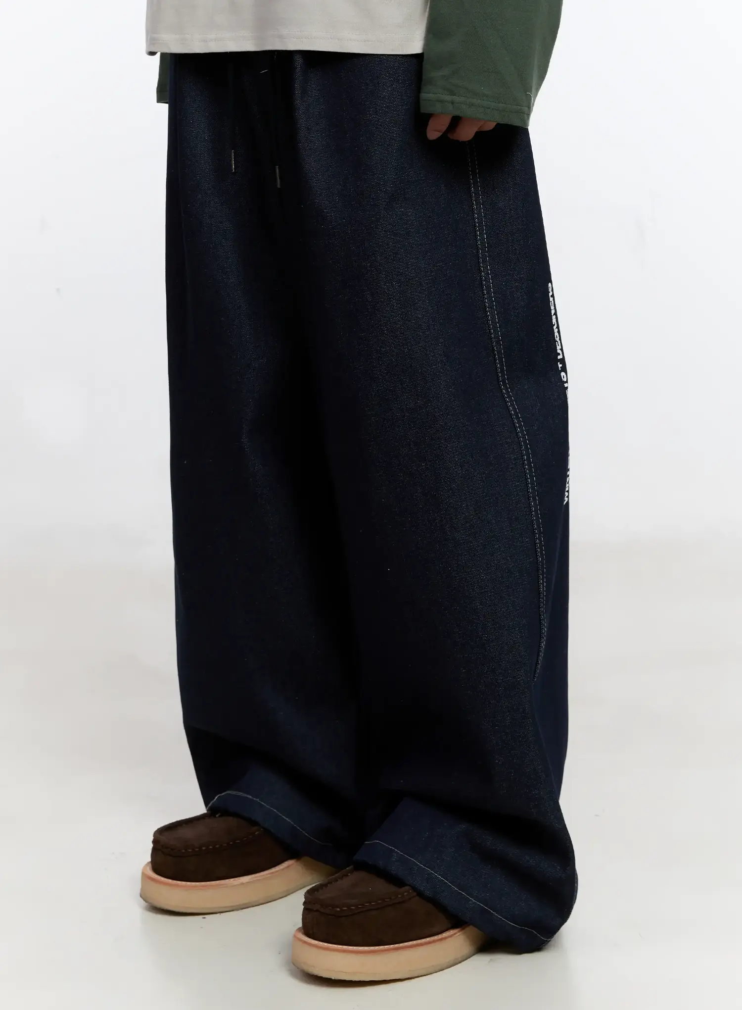 Men's Graphic Jeans (Dark Blue) IS529 - Image 5