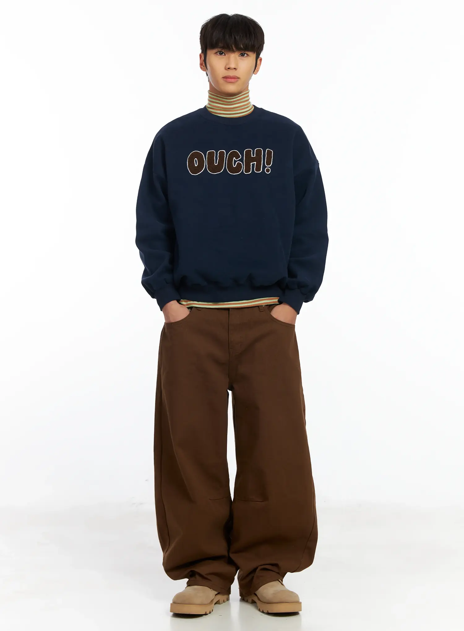 Men's Graphic Patch Sweatshirt IF504 - Image 7