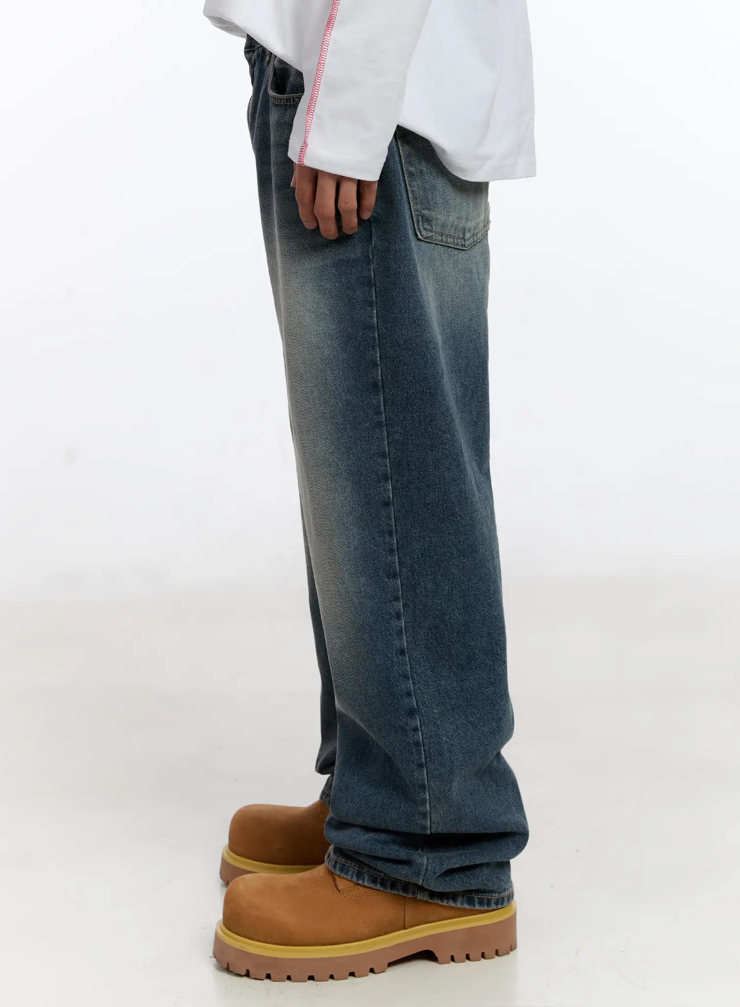Men's Loose-Fit Straight Jeans IN528 - Image 5
