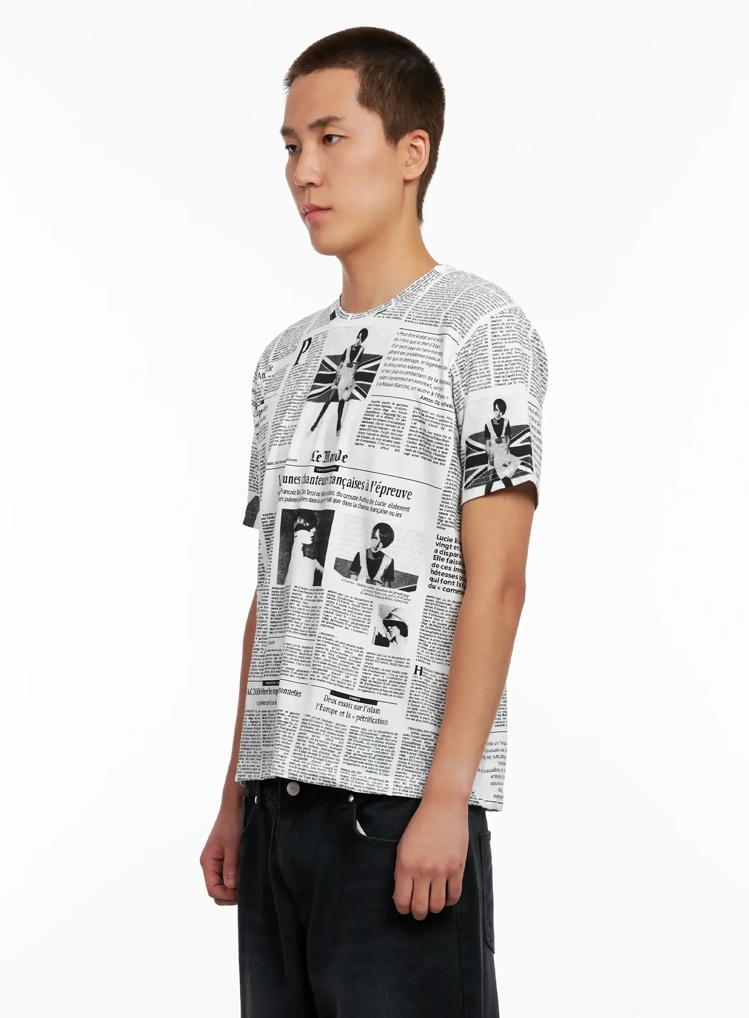 Men's Newspaper Graphic Tee IG511 - Image 4