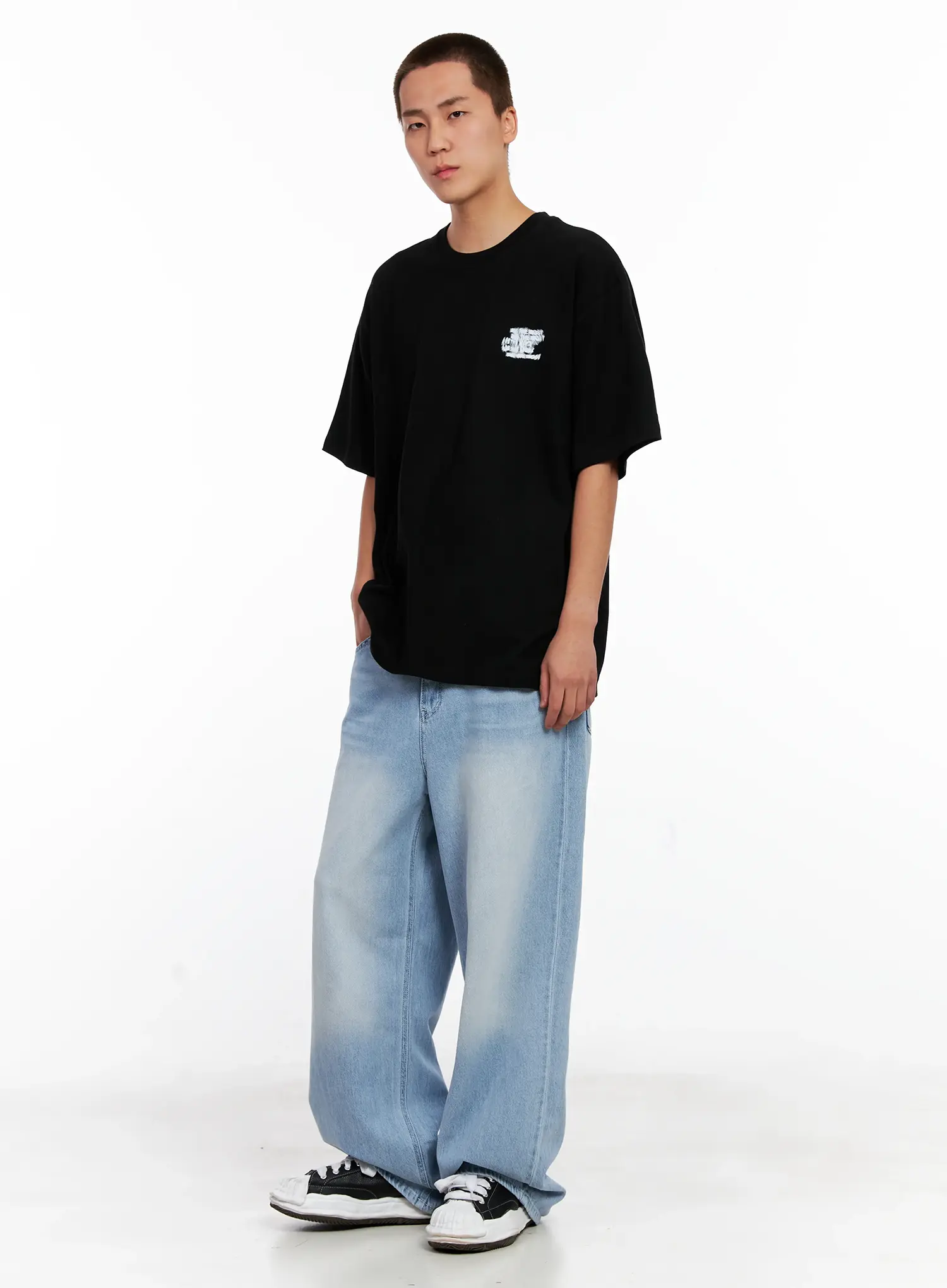 Men's Oversized Blurred Graphic Tee IG508 - Image 9
