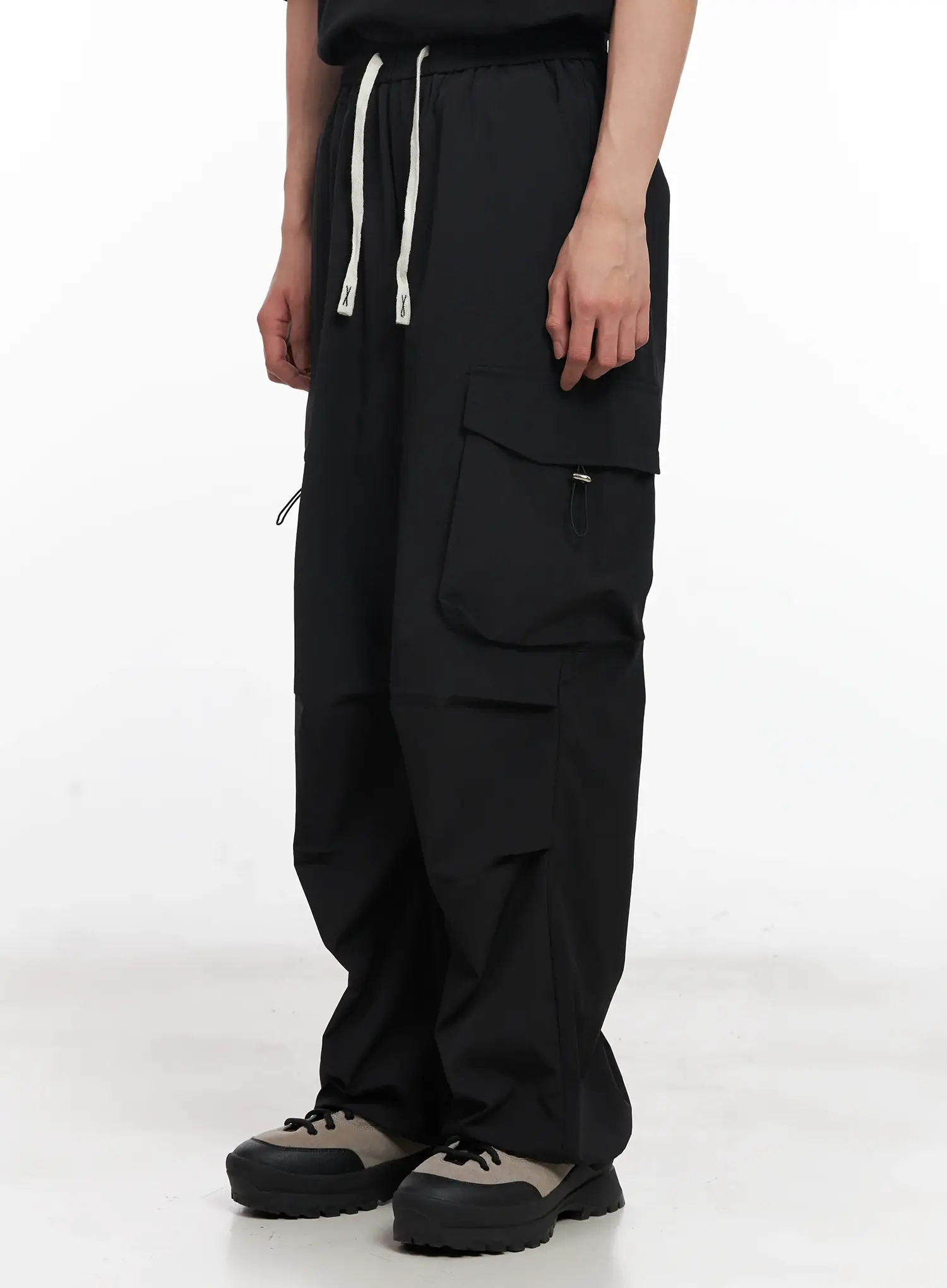 Men's Parachute Wide-Leg Cargo Pants IL504 - Image 2