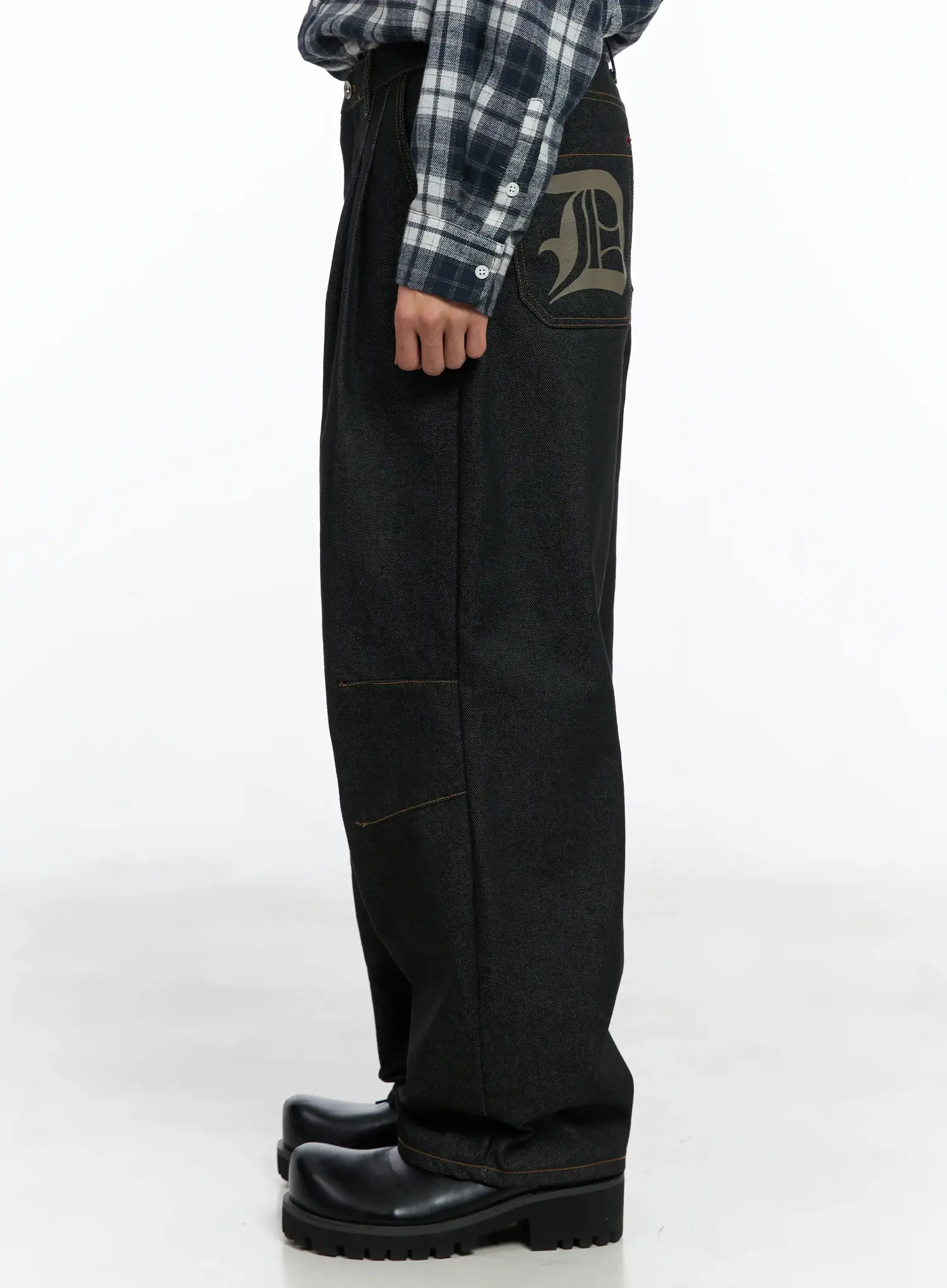 Men's Pintuck Jeans (Black) IN518 - Image 8