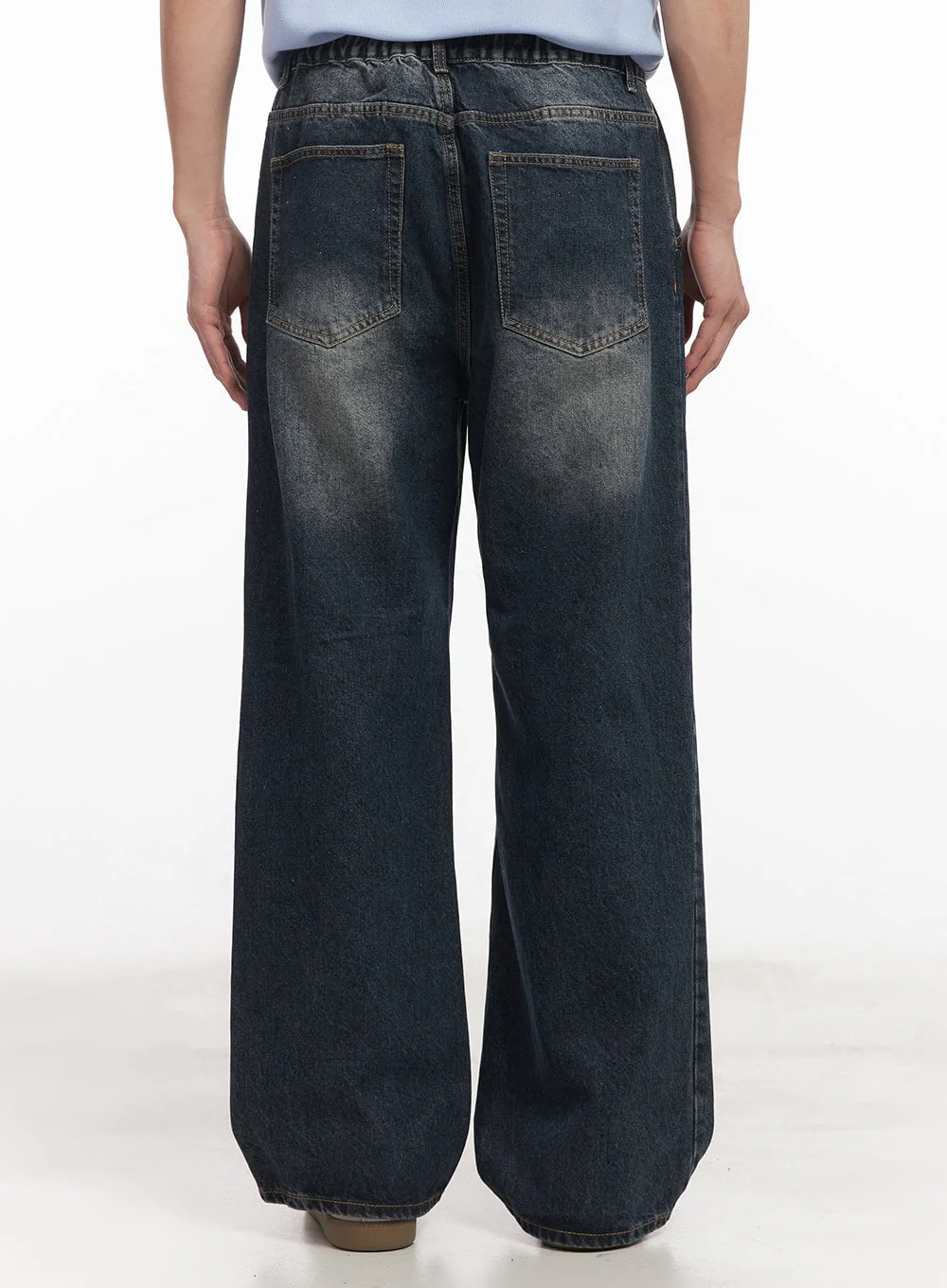 Men's Pintuck Washed Jeans IA511 - Image 4