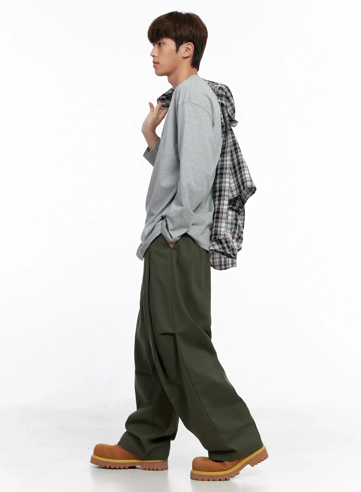 Men's Pintuck Wide-Leg Pants IO506 - Image 2