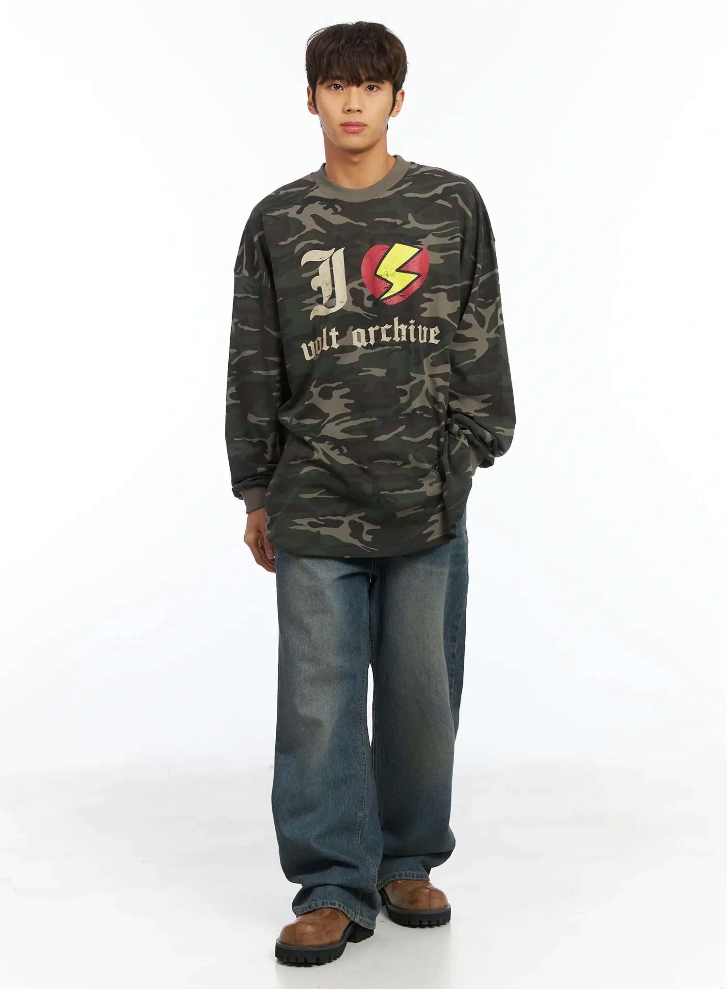 Men's Relaxed Semi-Flared Jeans IJ514 - Image 11