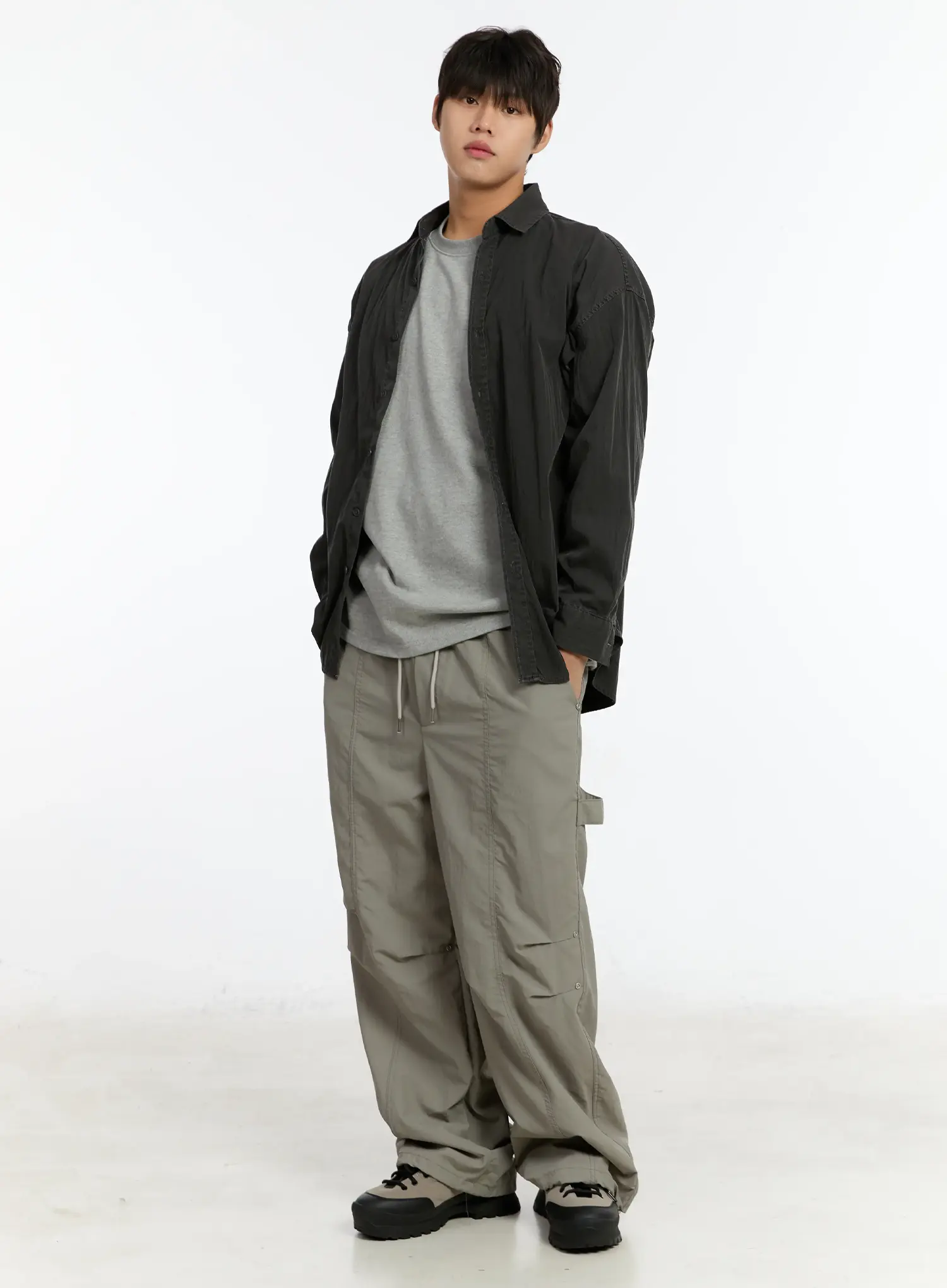 Men's Rivet Detail Cargo Pants IM503 - Image 14