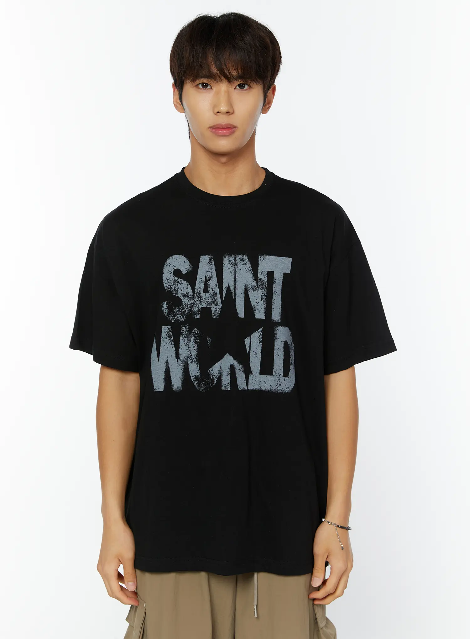 Men's Saint World Lettering Graphic T-Shirt IY508 - Image 11