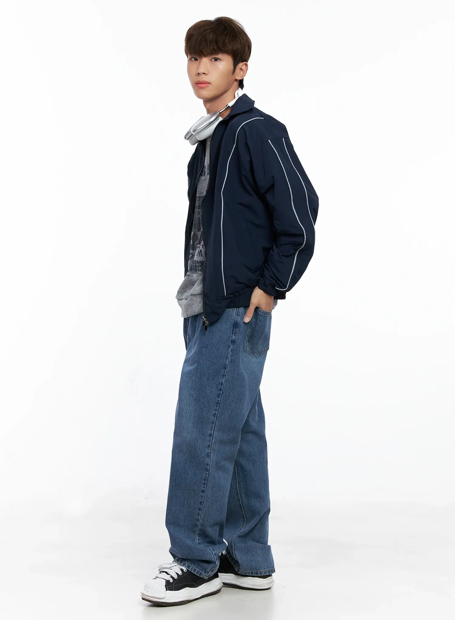 Men's Standard Loose Fit Jeans IO506 - Image 10