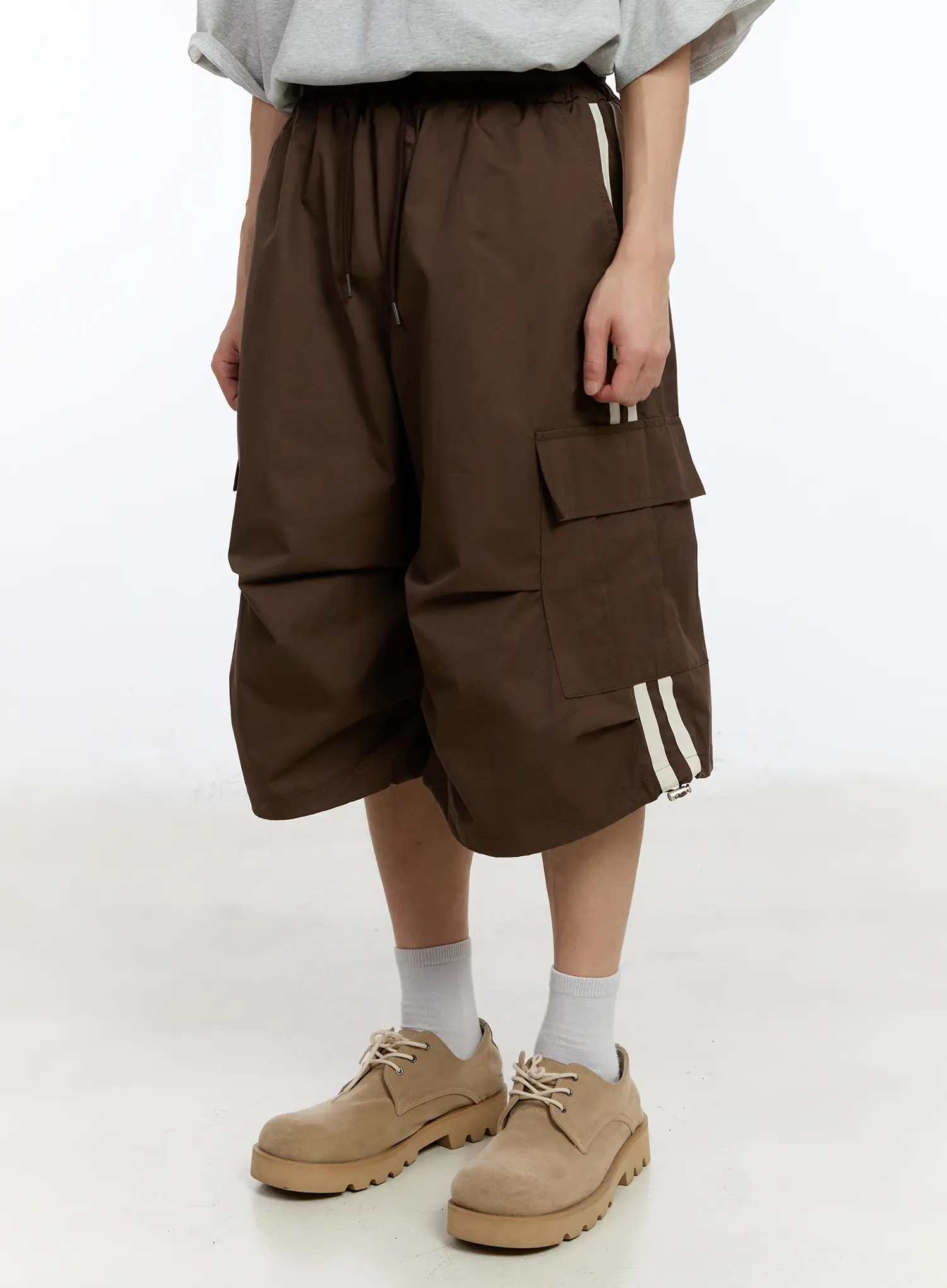 Men's Striped Pocket Track Shorts IA507 - Image 2