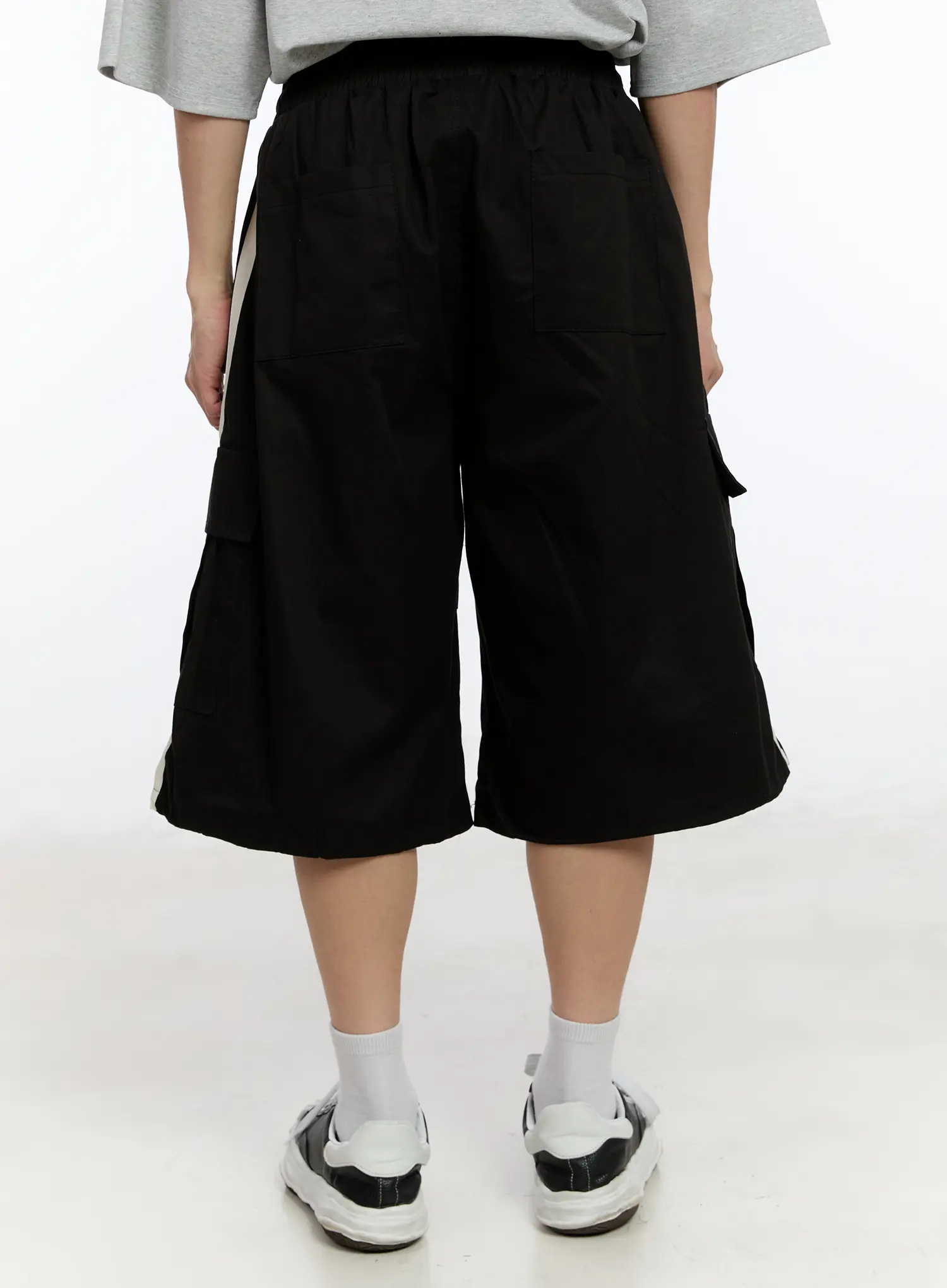 Men's Striped Pocket Track Shorts IA507 - Image 9