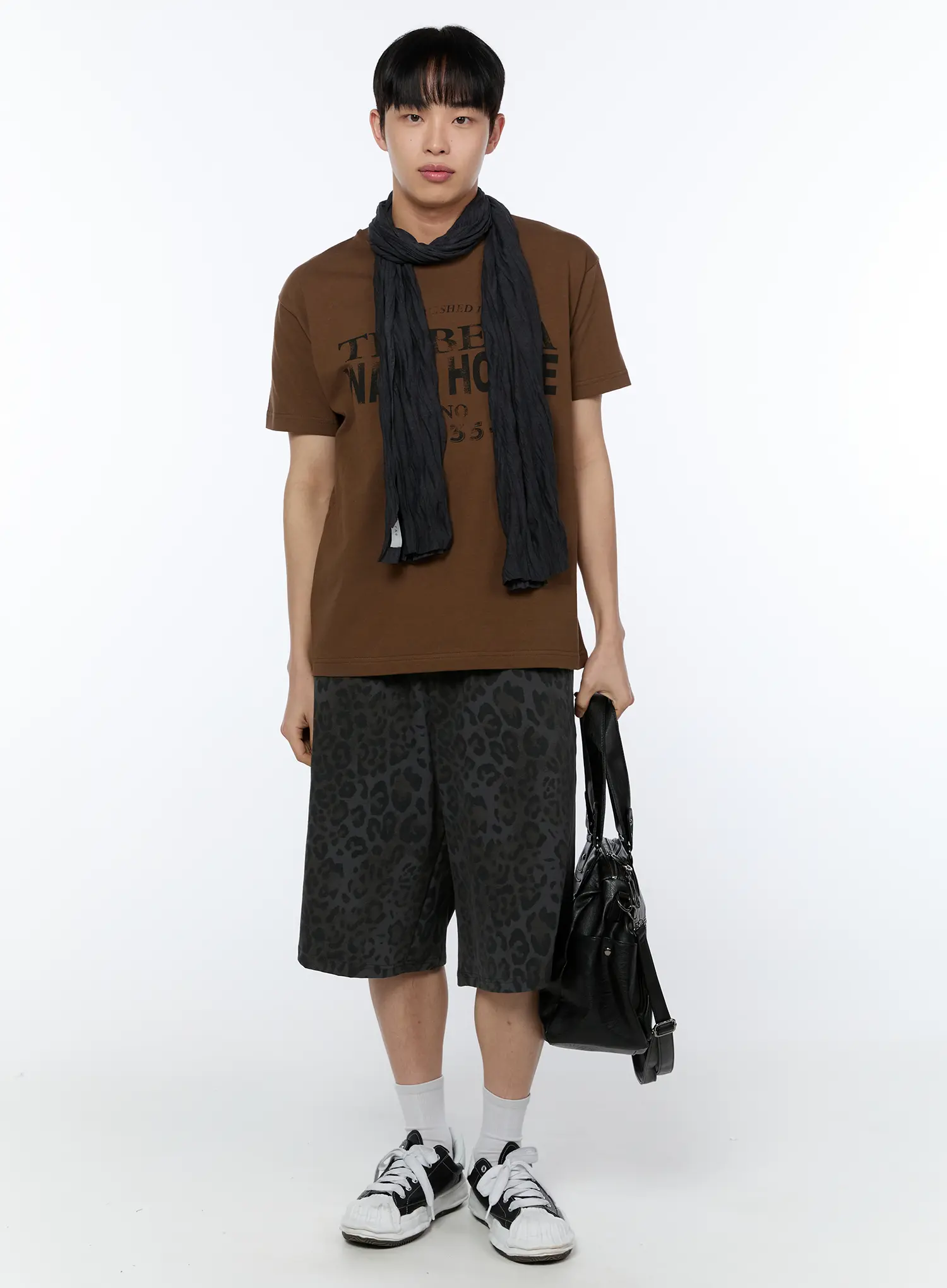Men's Textured Black Scarf IA517 - Image 4