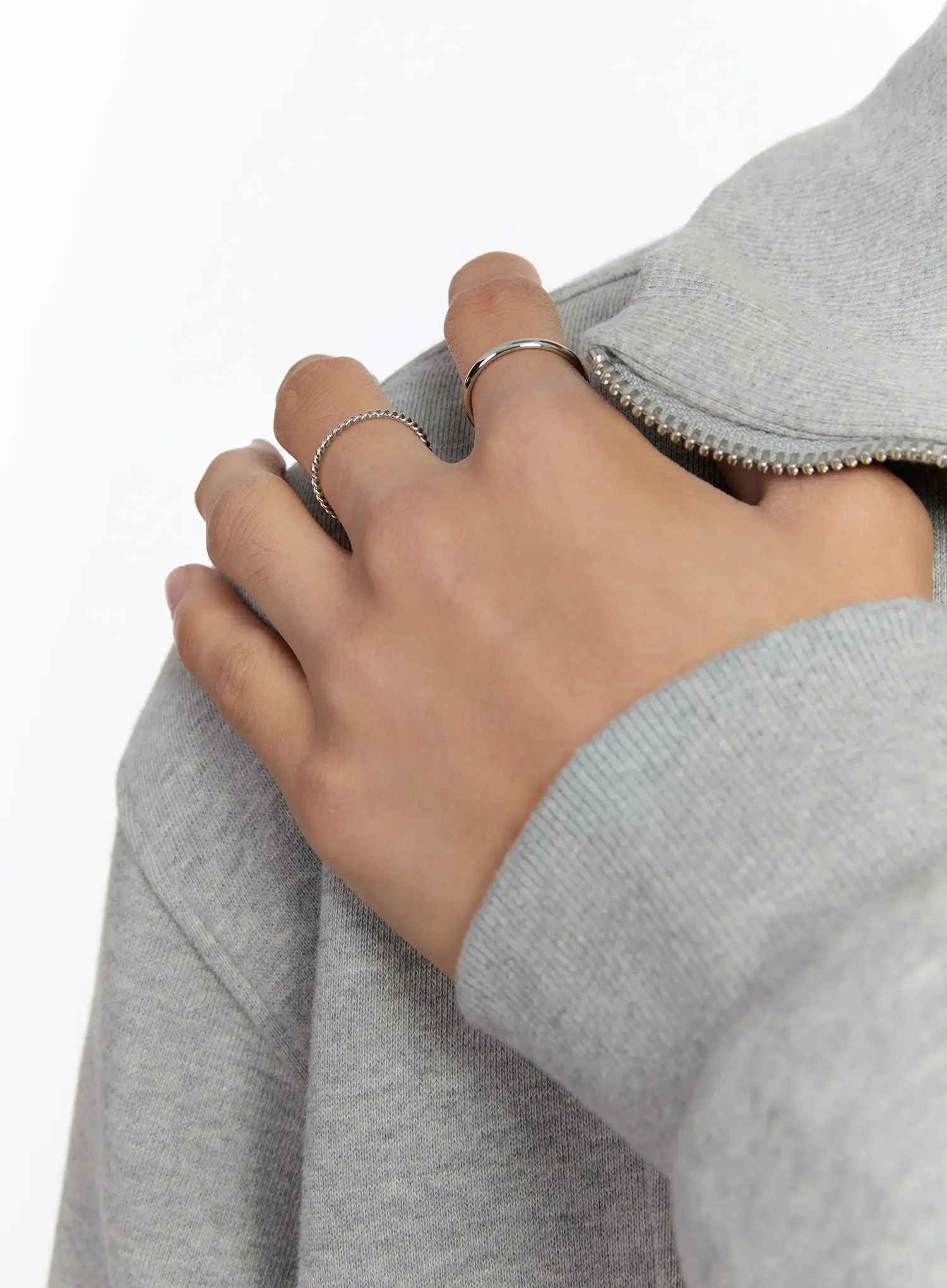 Men's Twisted Ring IS529 - Image 5