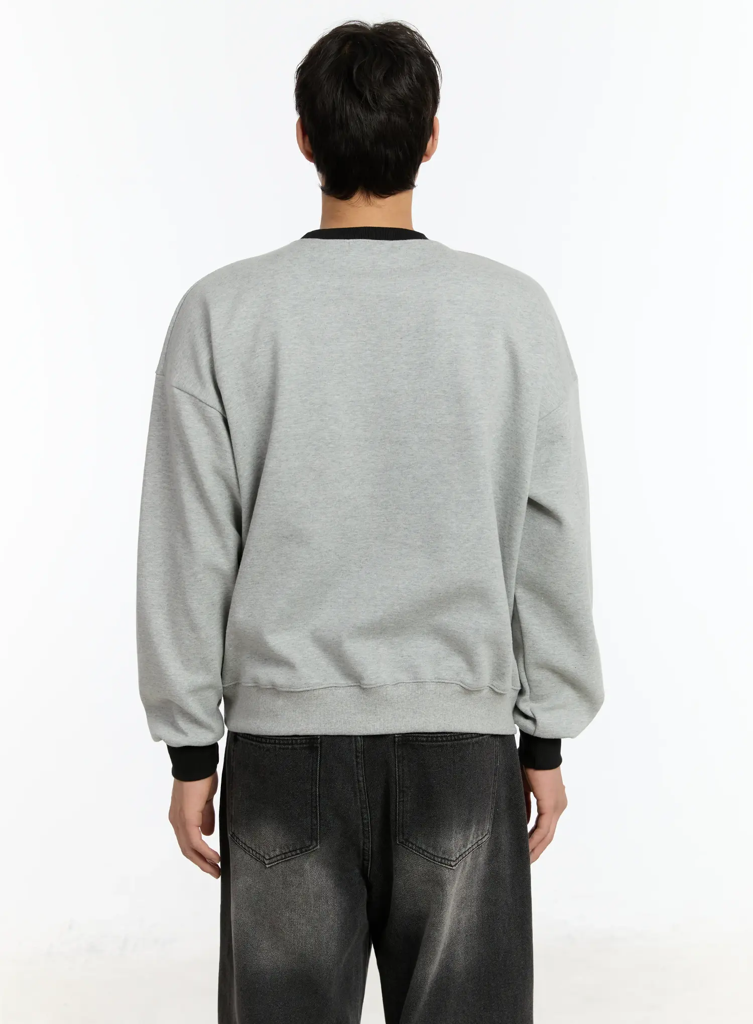 Men's Two-Toned Graphic Sweatshirt IM502 - Image 5