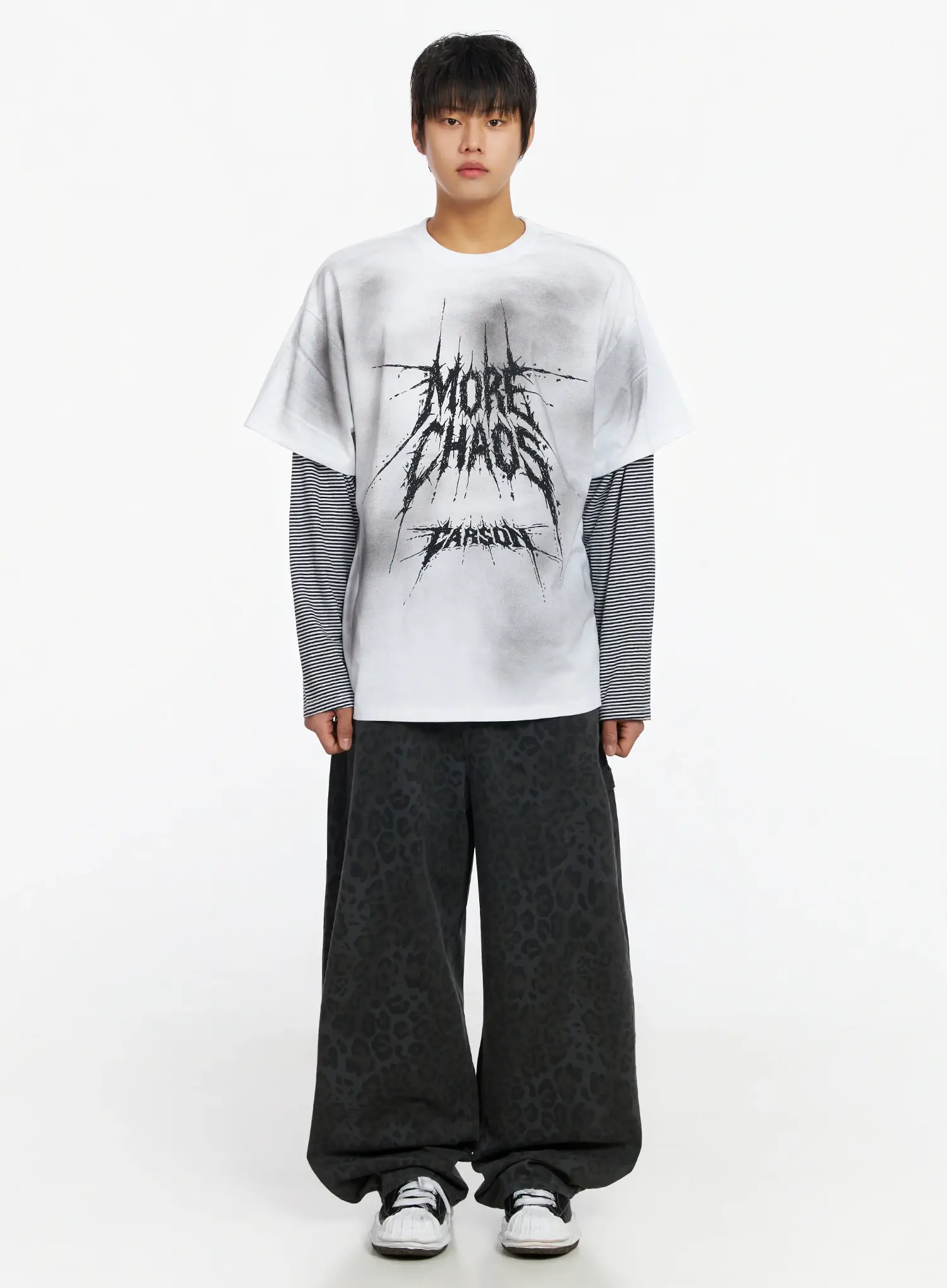 Men's White Vintage Graphic Layered Long Sleeve Tee IJ527 - Image 3