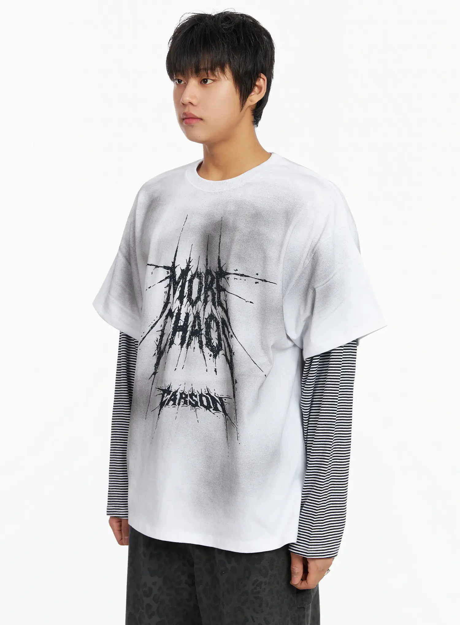 Men's White Vintage Graphic Layered Long Sleeve Tee IJ527 - Image 4