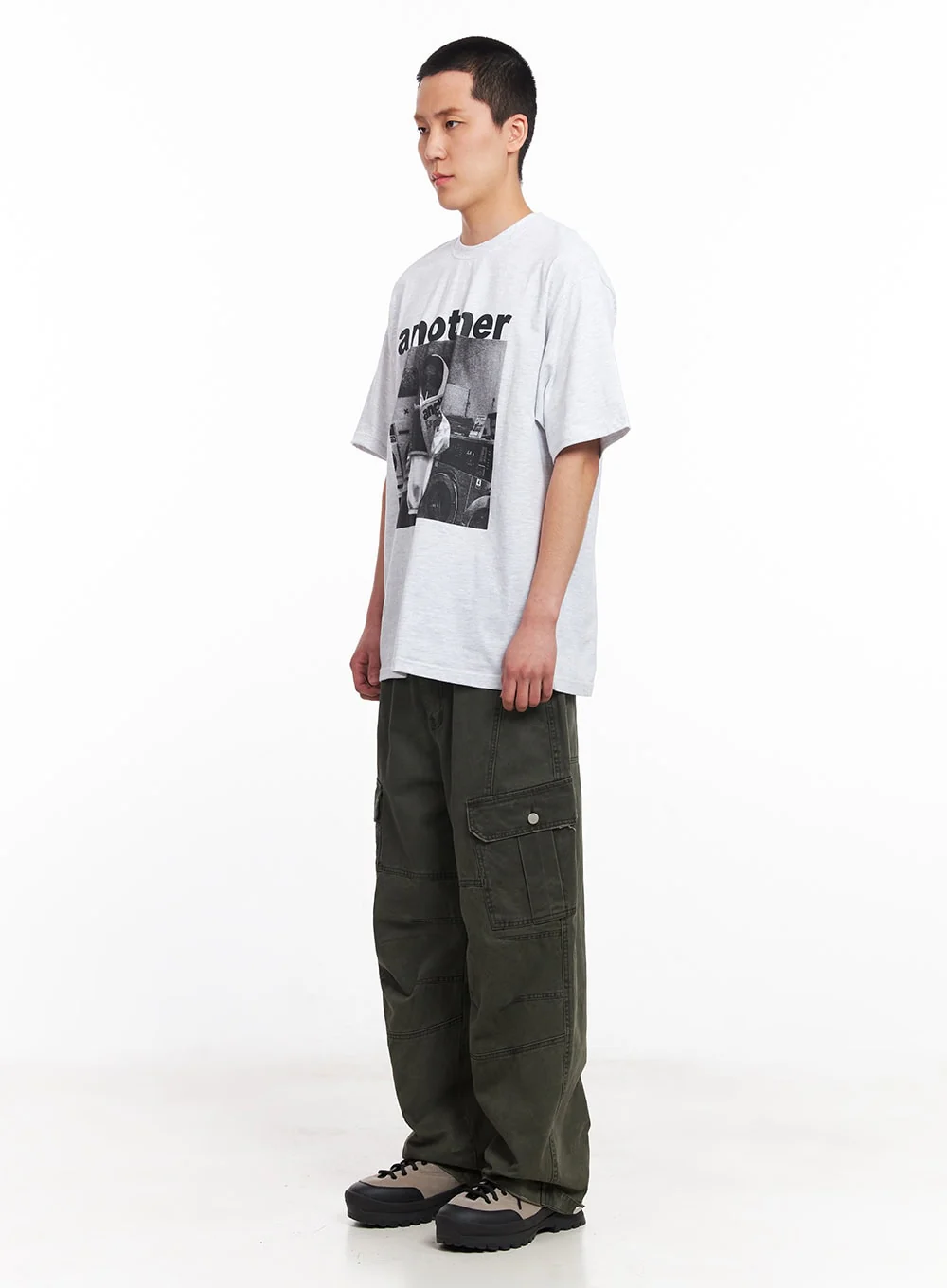Men's Wide-Fit Cargo Pants IU512 - Image 11