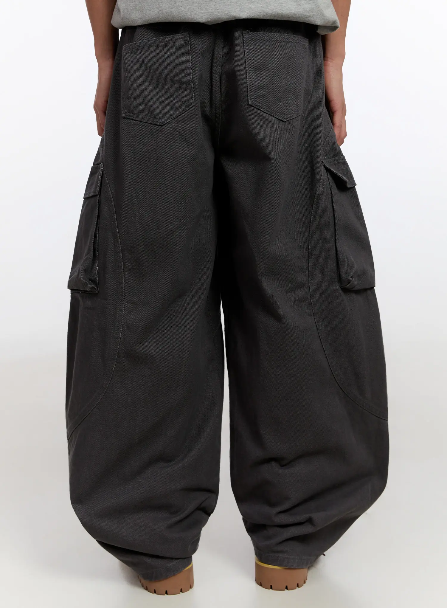 Men's Wide-Leg Cargo Pants IN528 - Image 7