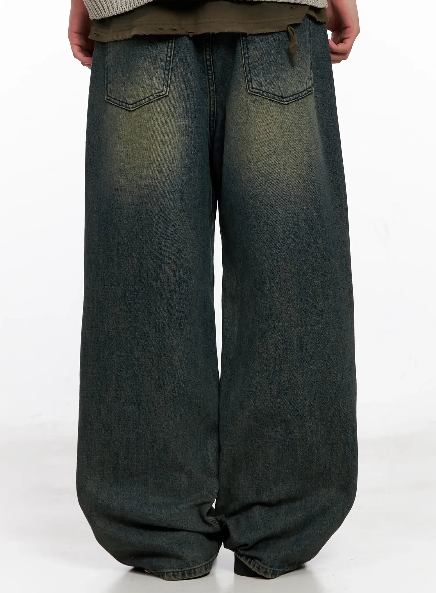 Men's Wide-Leg Washed Denim Jeans IG508 - Image 8