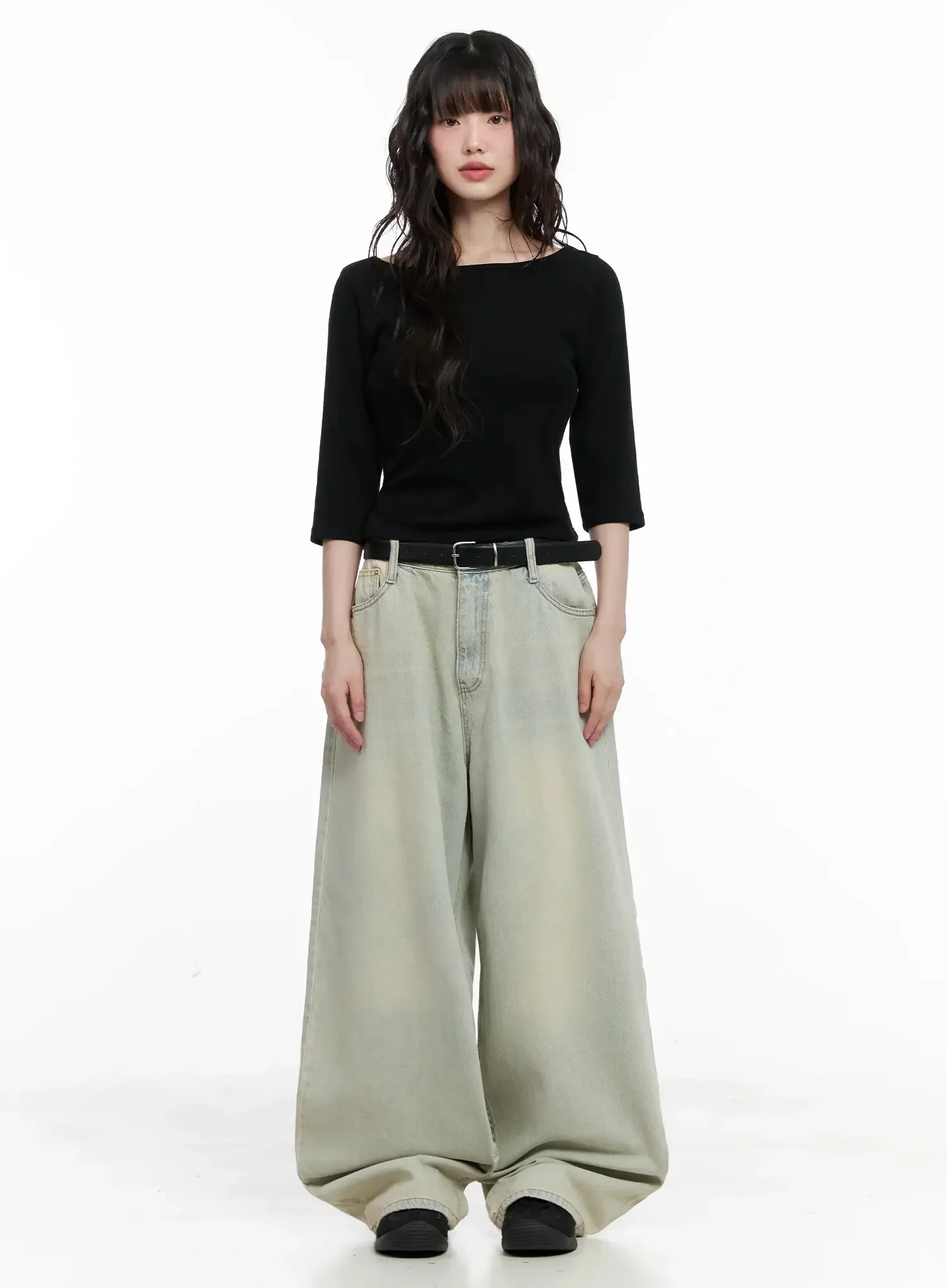 Minimalist Black Boat Neck Top IL531 - Image 4