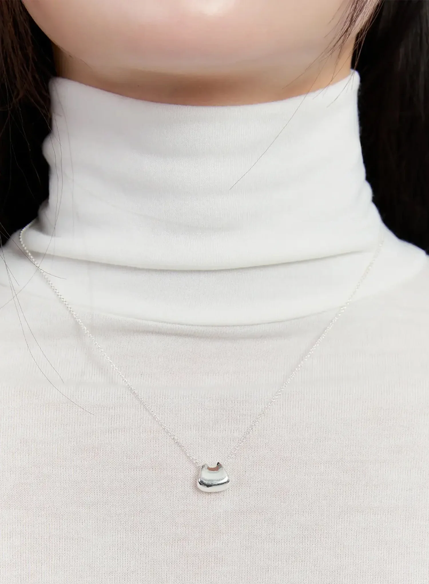 Minimalist Pendant Necklace ID526