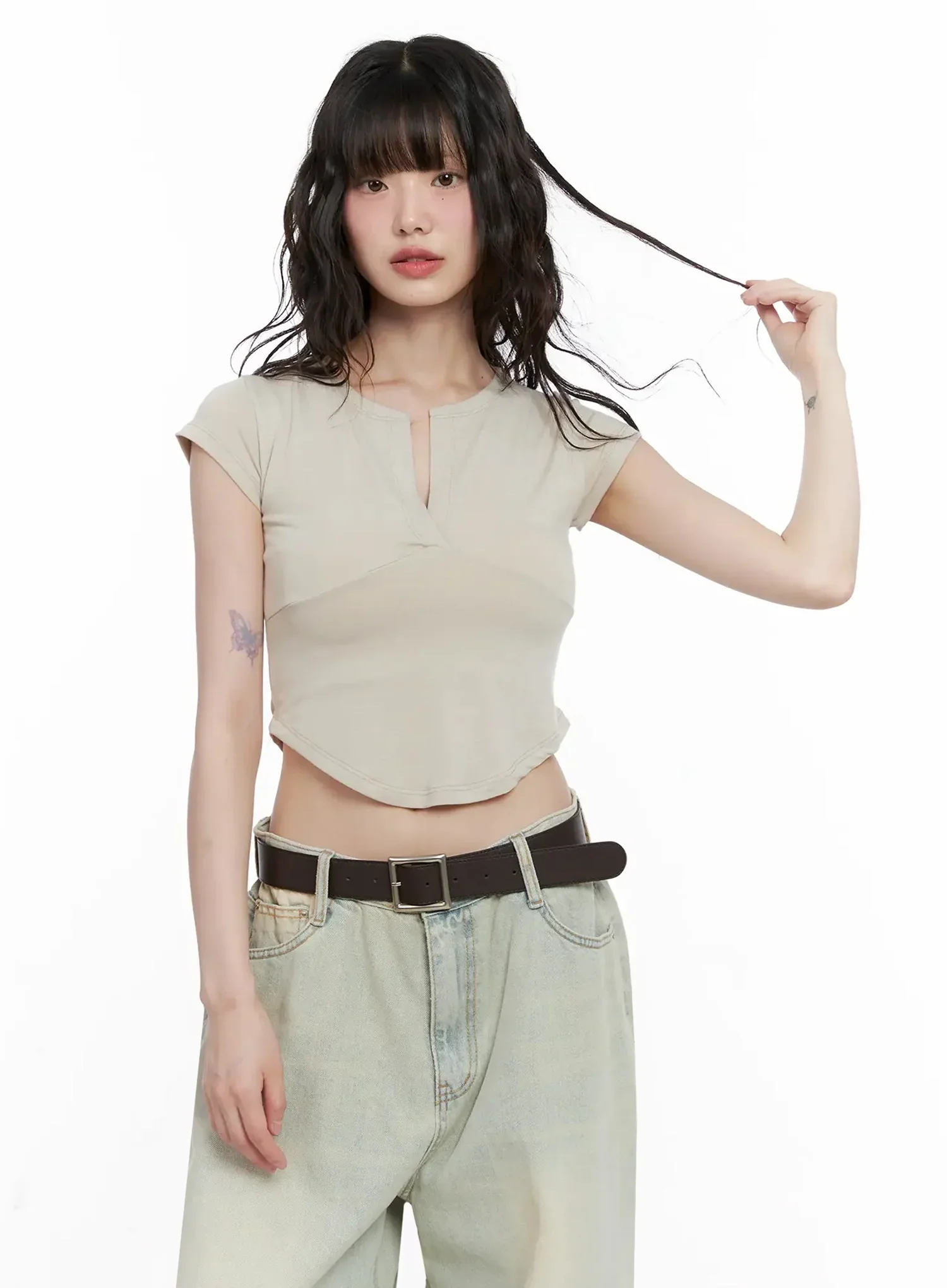 Minimalist V-Neck Crop Top IL531 - Image 8