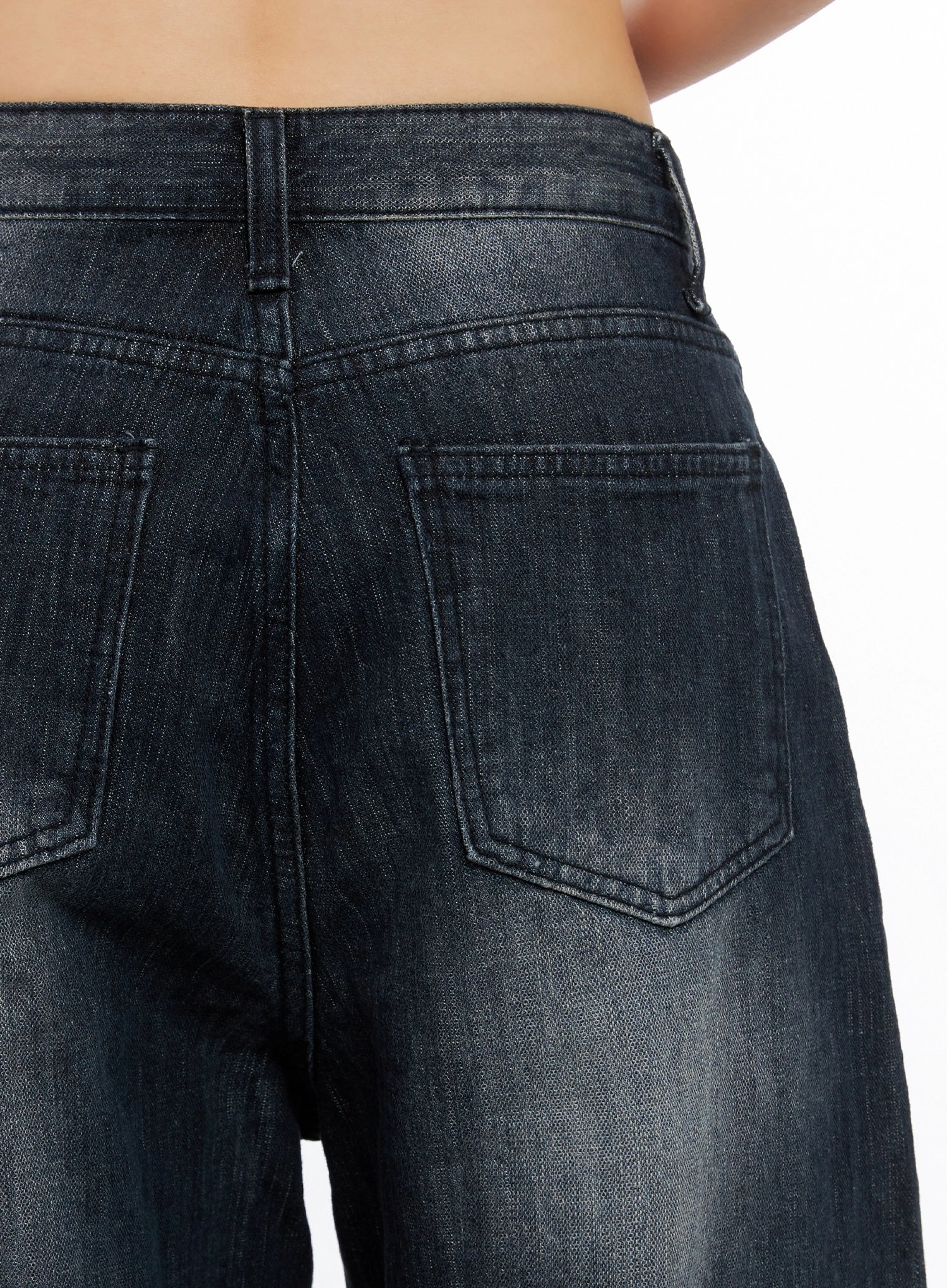 Minnell Vintage-Wash Wide-Leg Jeans IO517 - Image 14