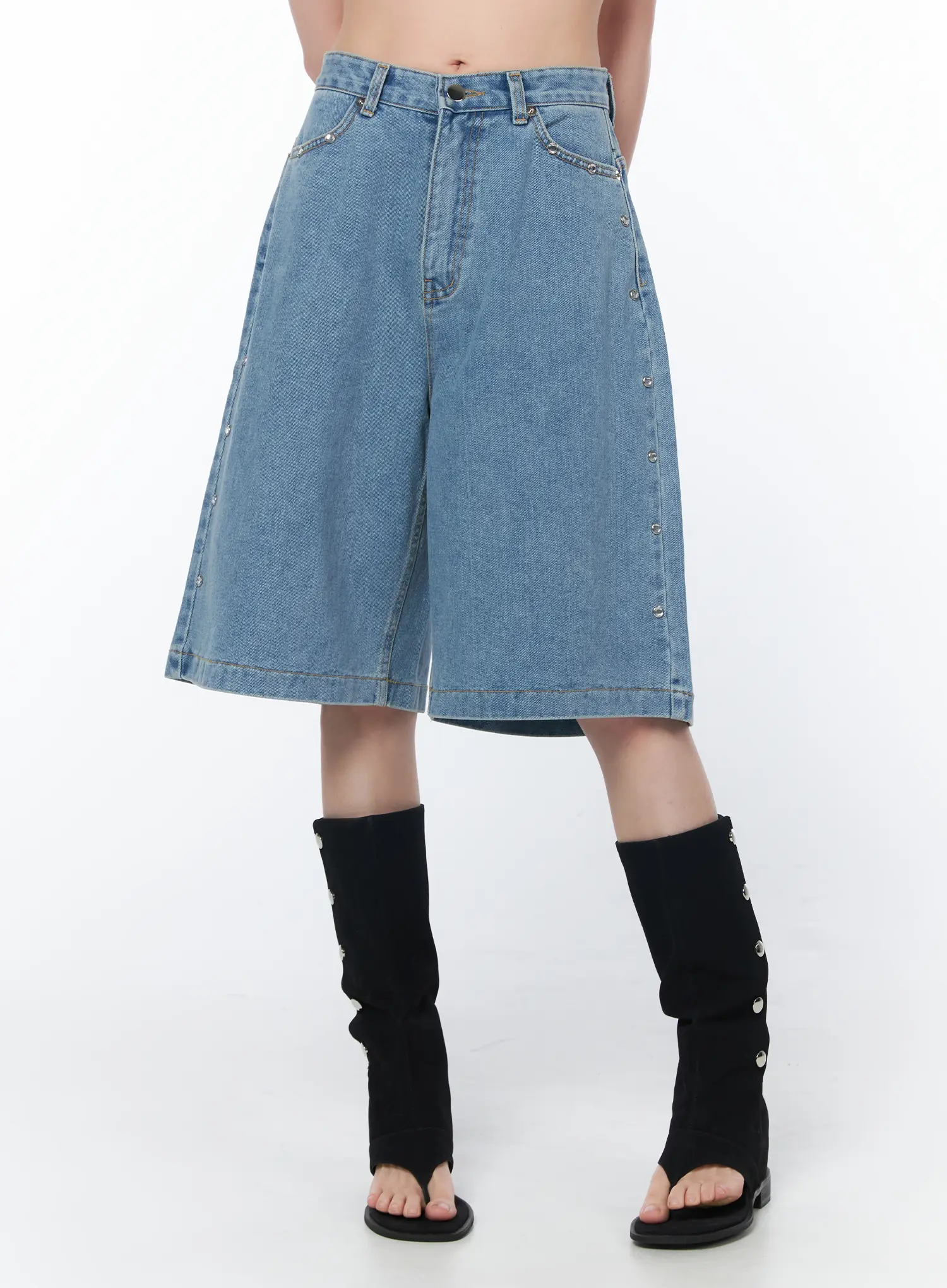 Monroe Embellished Jorts CA529 - Image 2