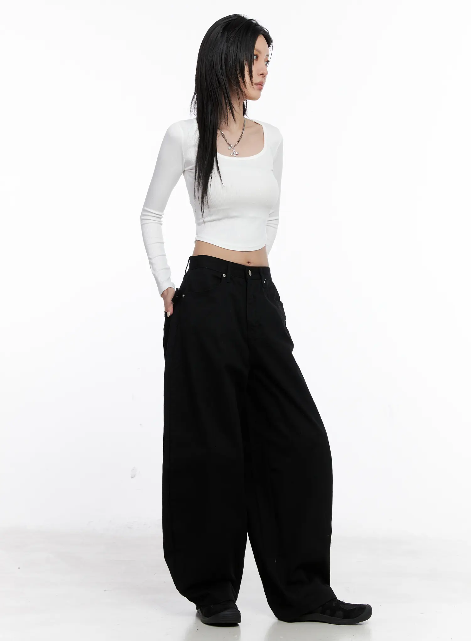 Nana Studded Belt Balloon Jeans CS512 - Image 5