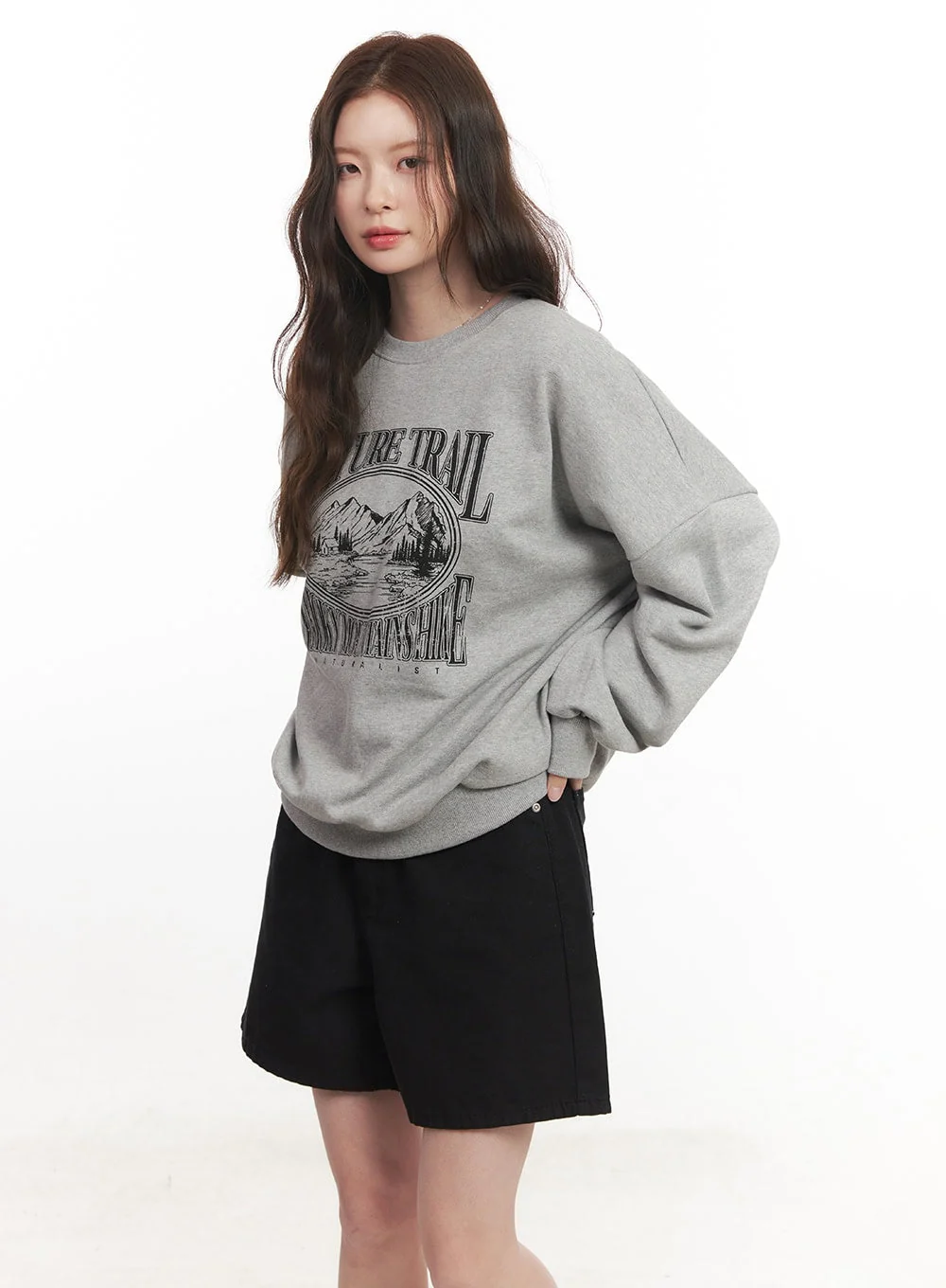 Nature Graphic Oversize Sweatshirt CA501 - Image 3
