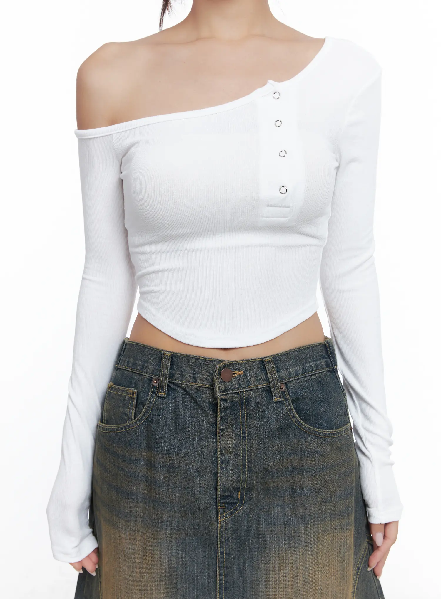 Off-Shoulder Asymmetric Long Sleeve Crop Top CS503 - Image 4