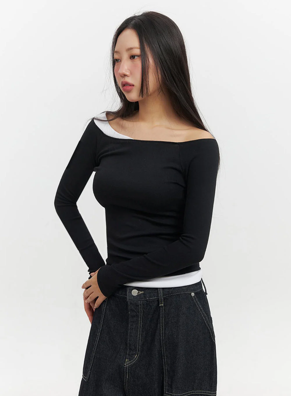 Off-Shoulder Asymmetric Long-Sleeve Top IF510 - Image 6