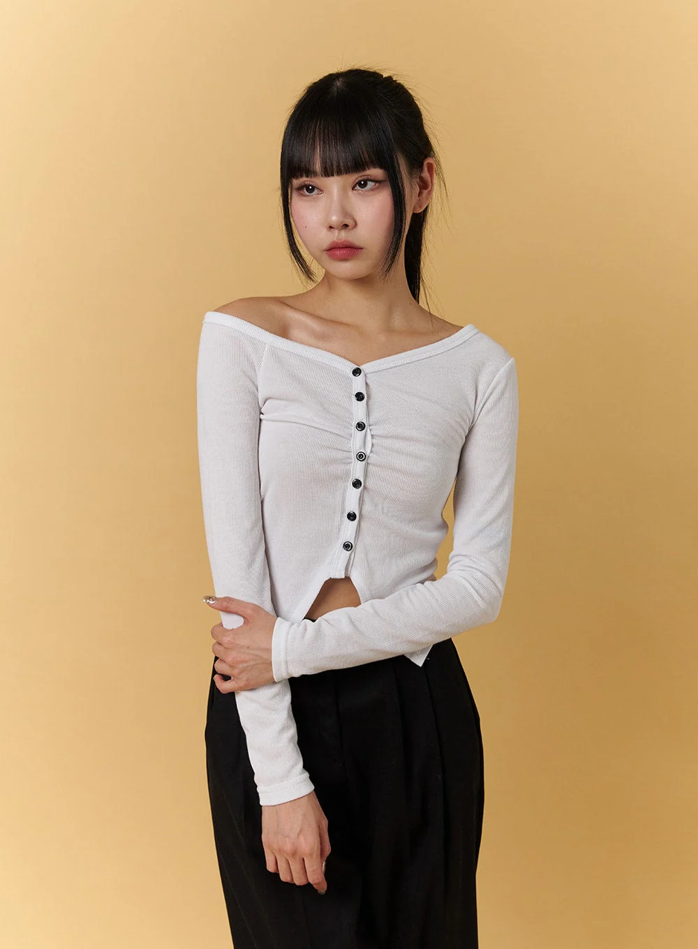 Off-Shoulder Crop Top CJ404 - Image 4