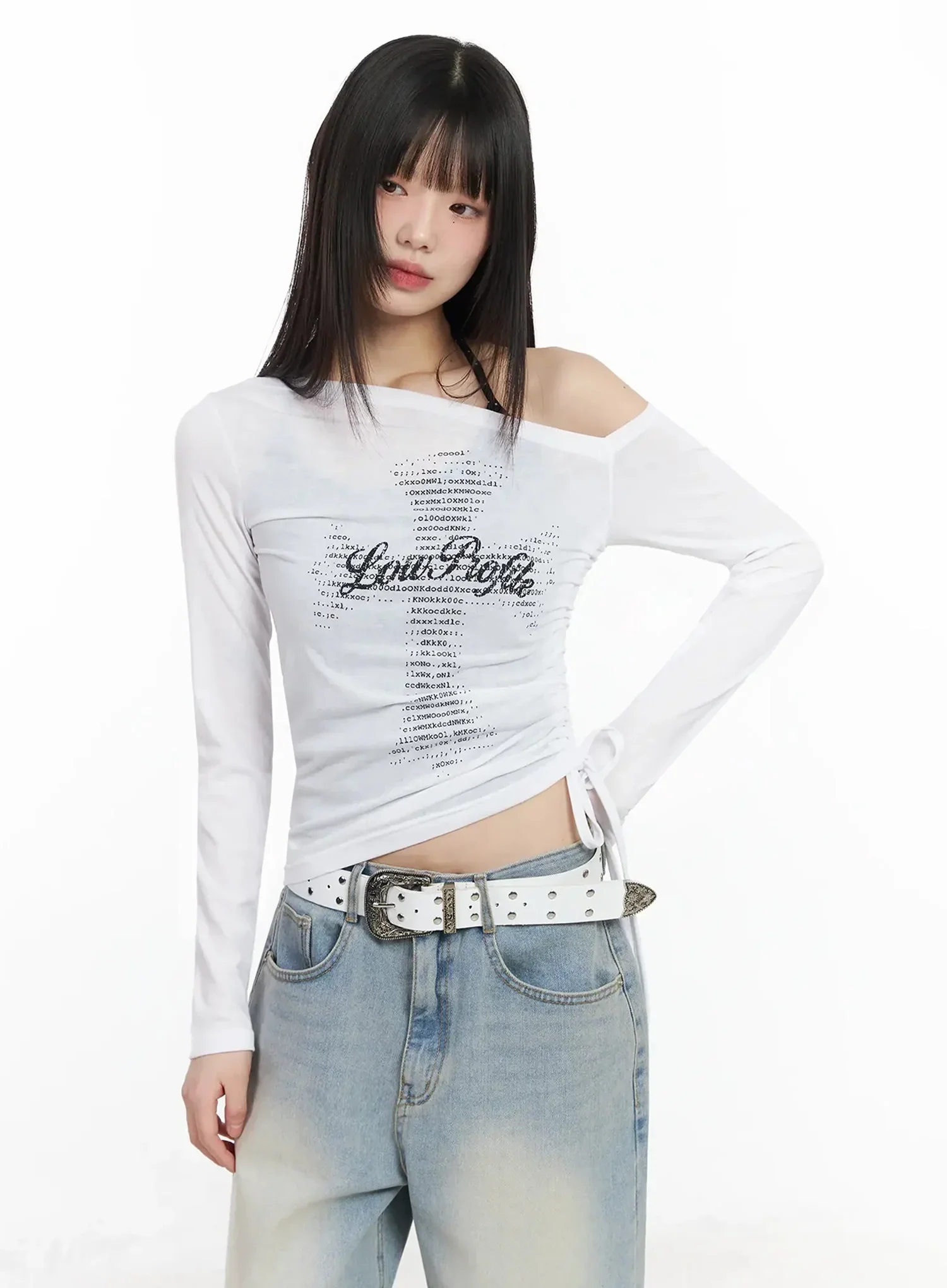 Off-Shoulder Graphic Crop Top IM523 - Image 7